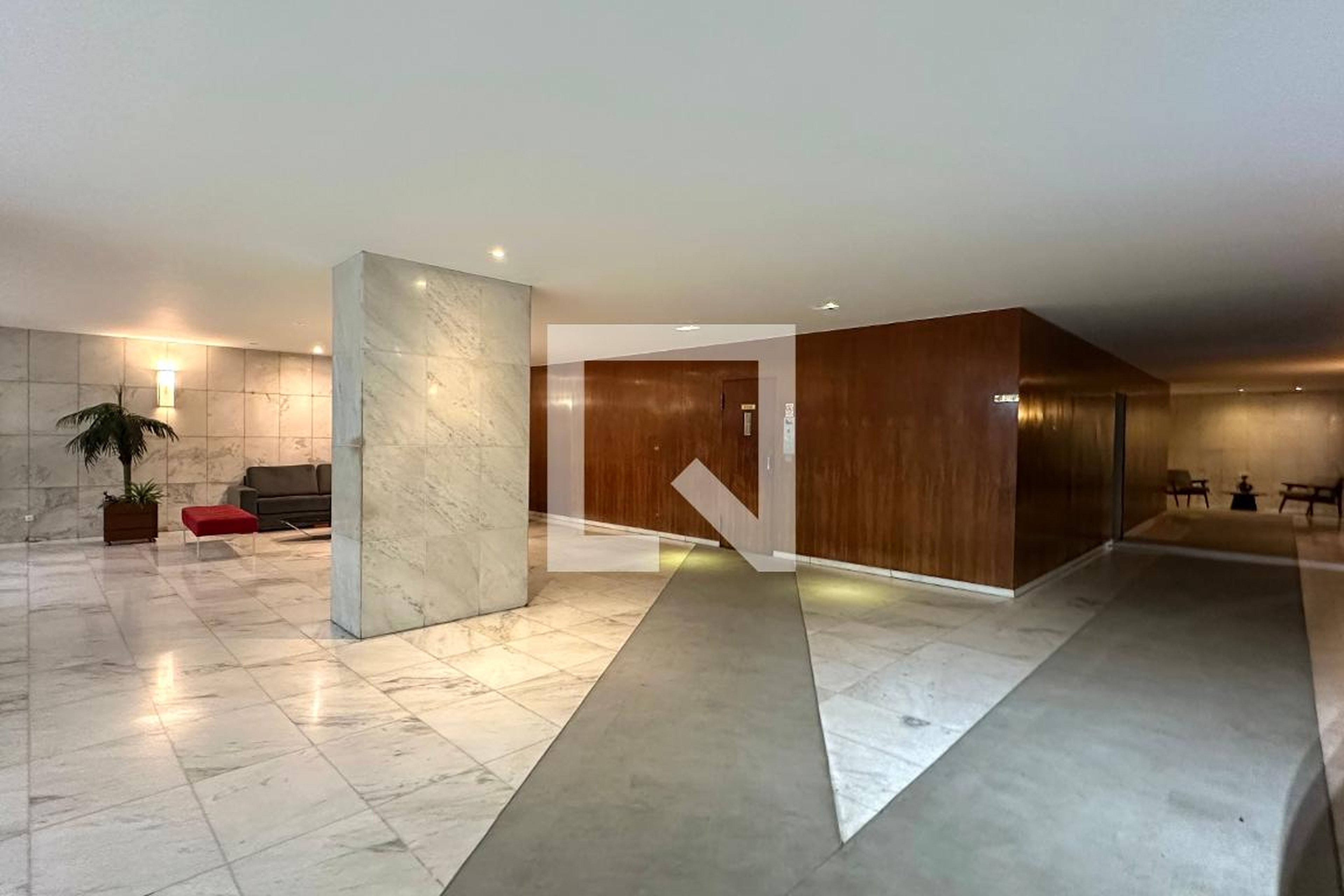 Entrada - Edifício Esmeralda III