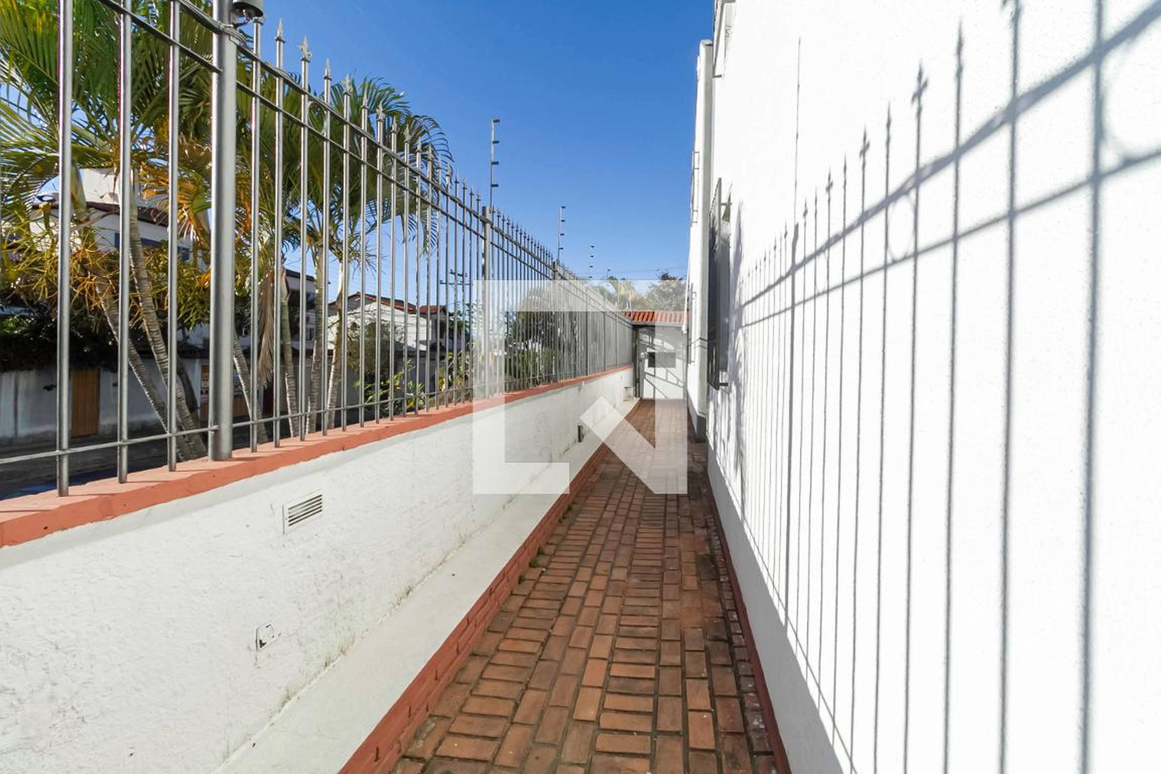 Entrada - Edifício Jardins da Lagoa