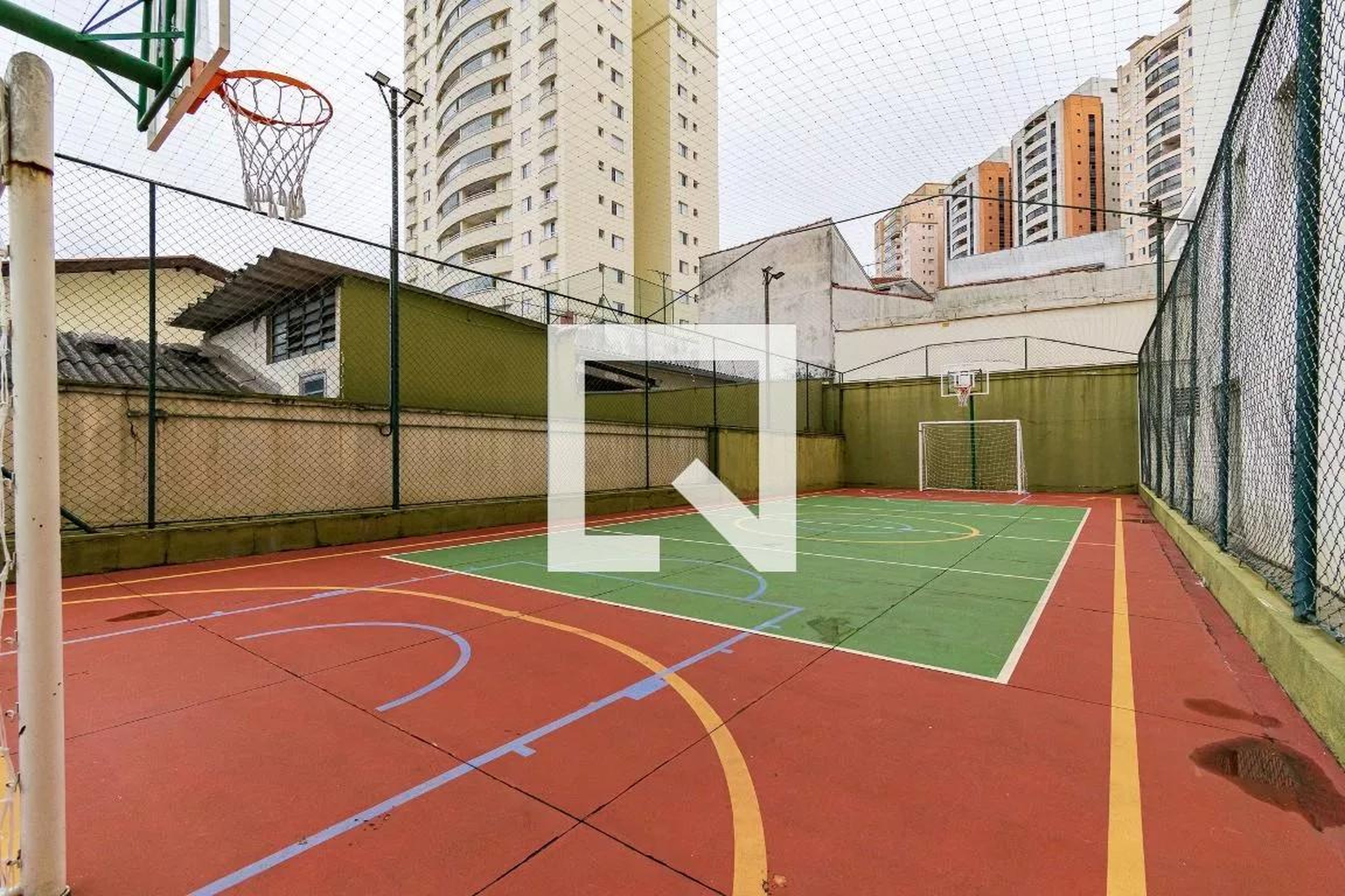 Quadra Esportiva - Leonardo da Vinci Oi