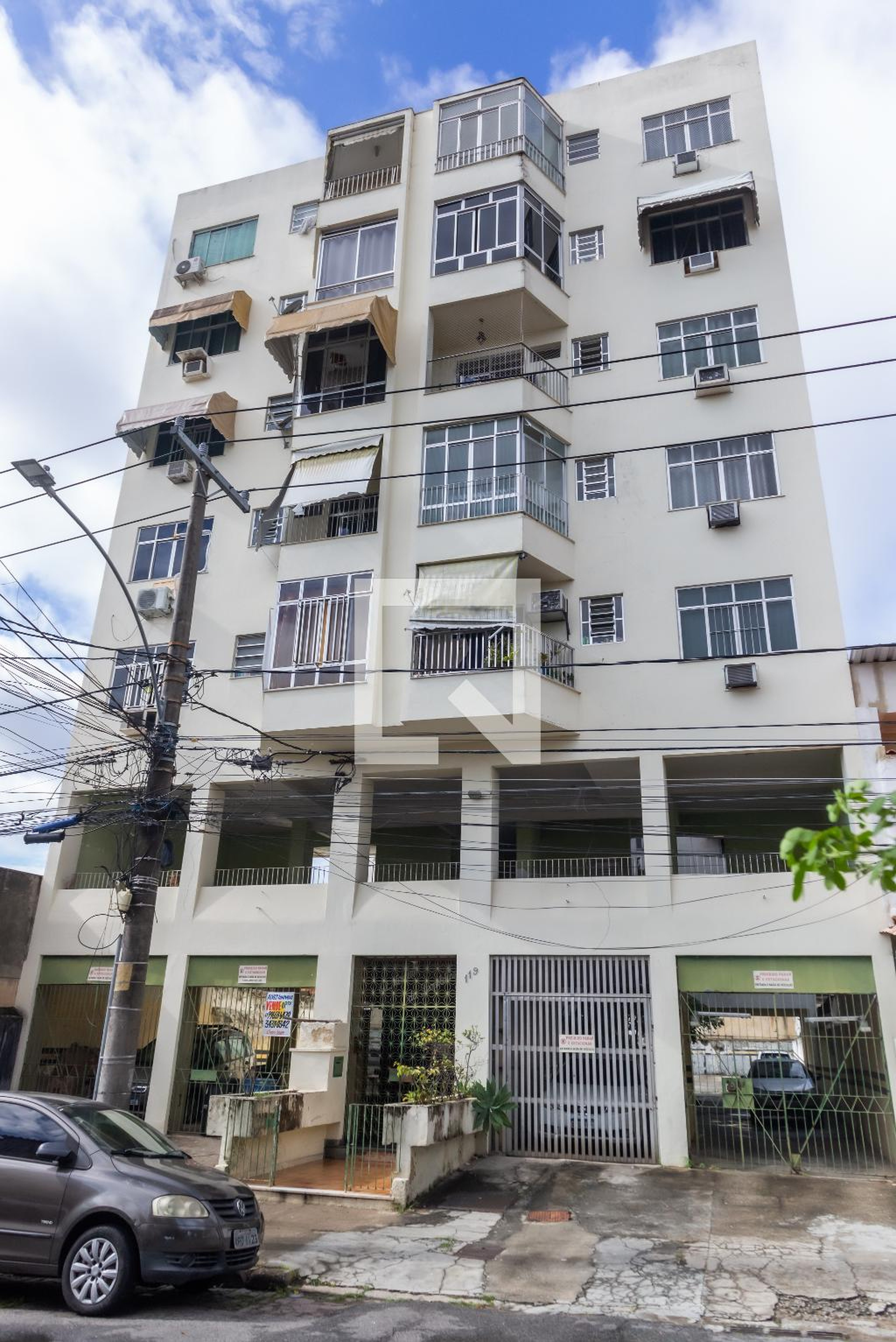 Fachada do Prédio Condomínio em Rua Leonídia, 119