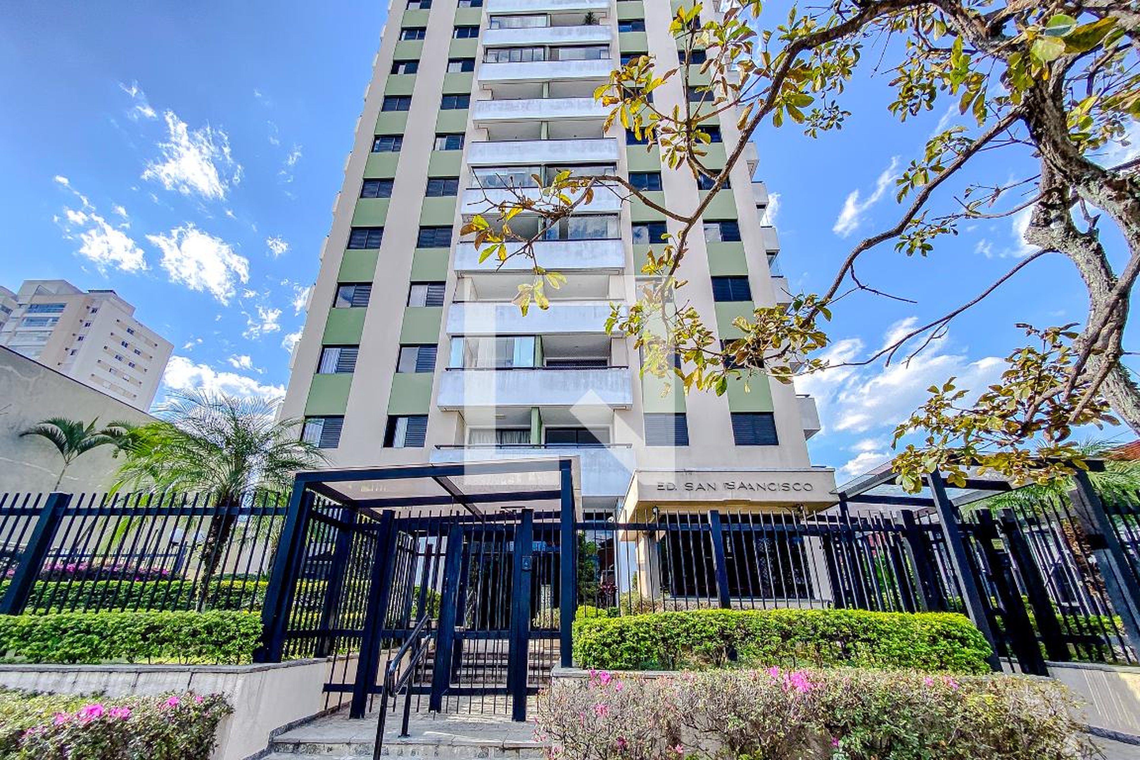 Fachada Condomínio San Francisco