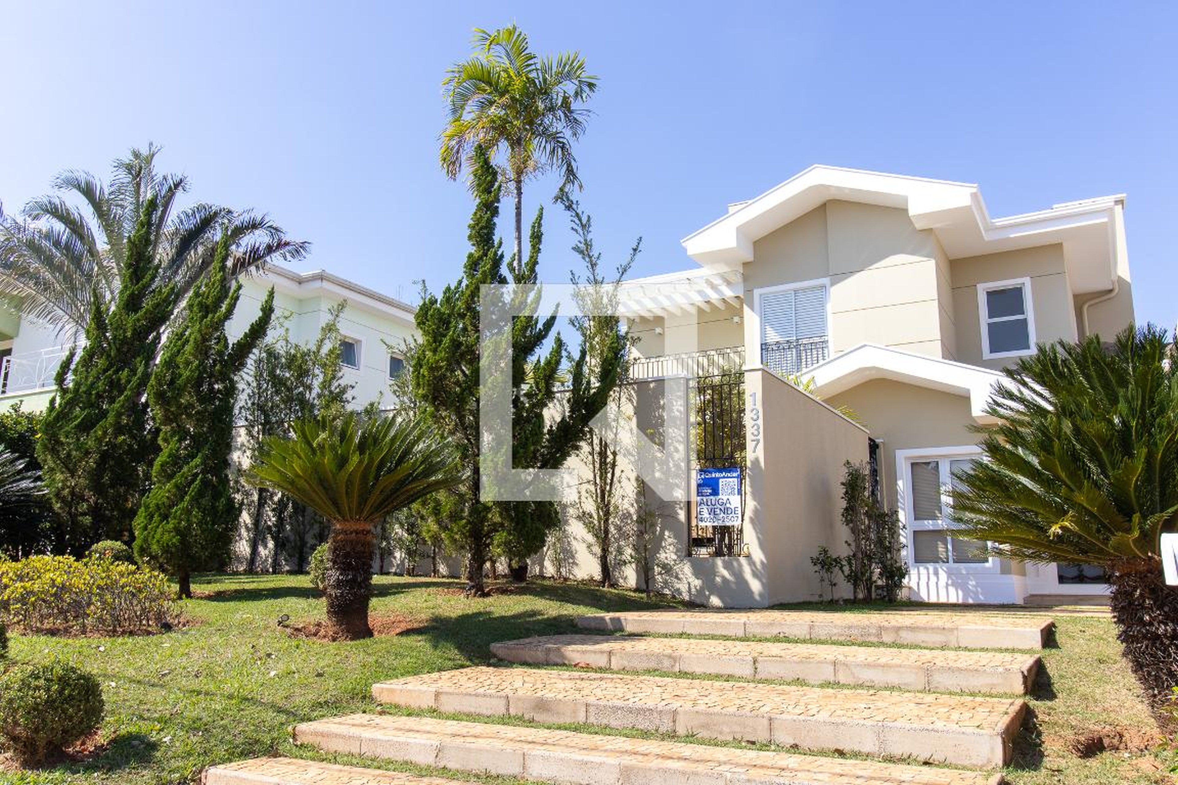 Fachada Condomínio em Rua Marfim, 1337