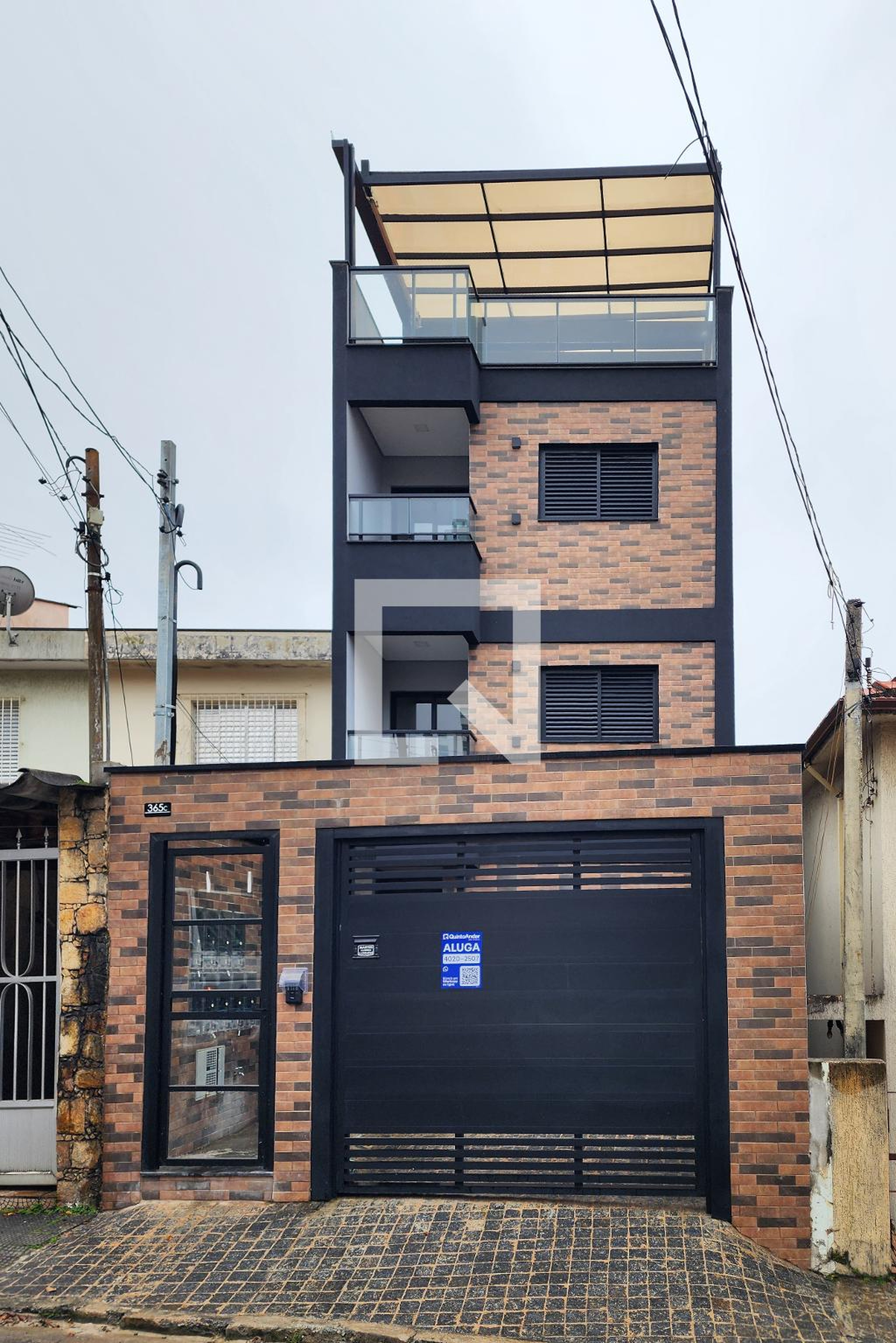 Fachada Condomínio em Rua Flávio Fongaro, 365