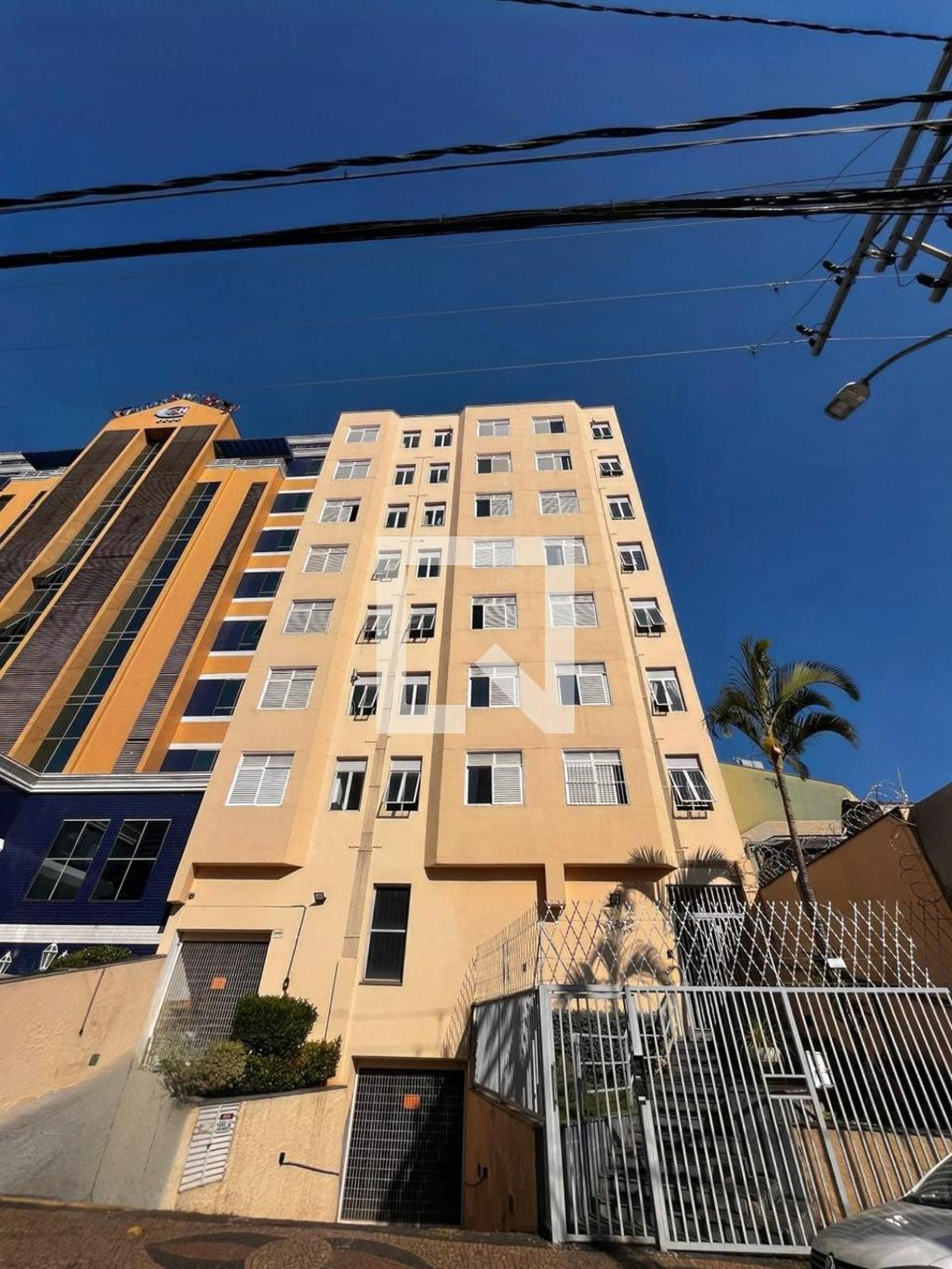 Fachada do Prédio Condomínio em Rua Regente Feijó, 615