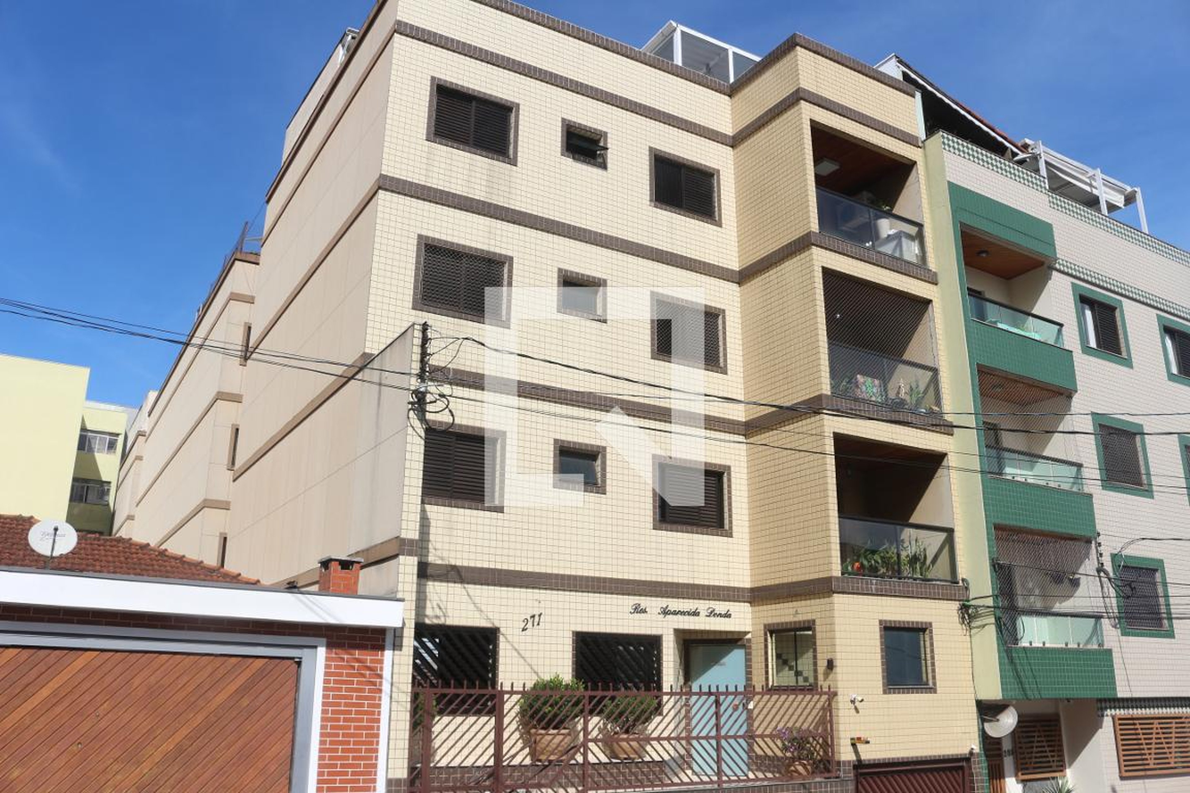 Fachada Residencial Aparecida Donda