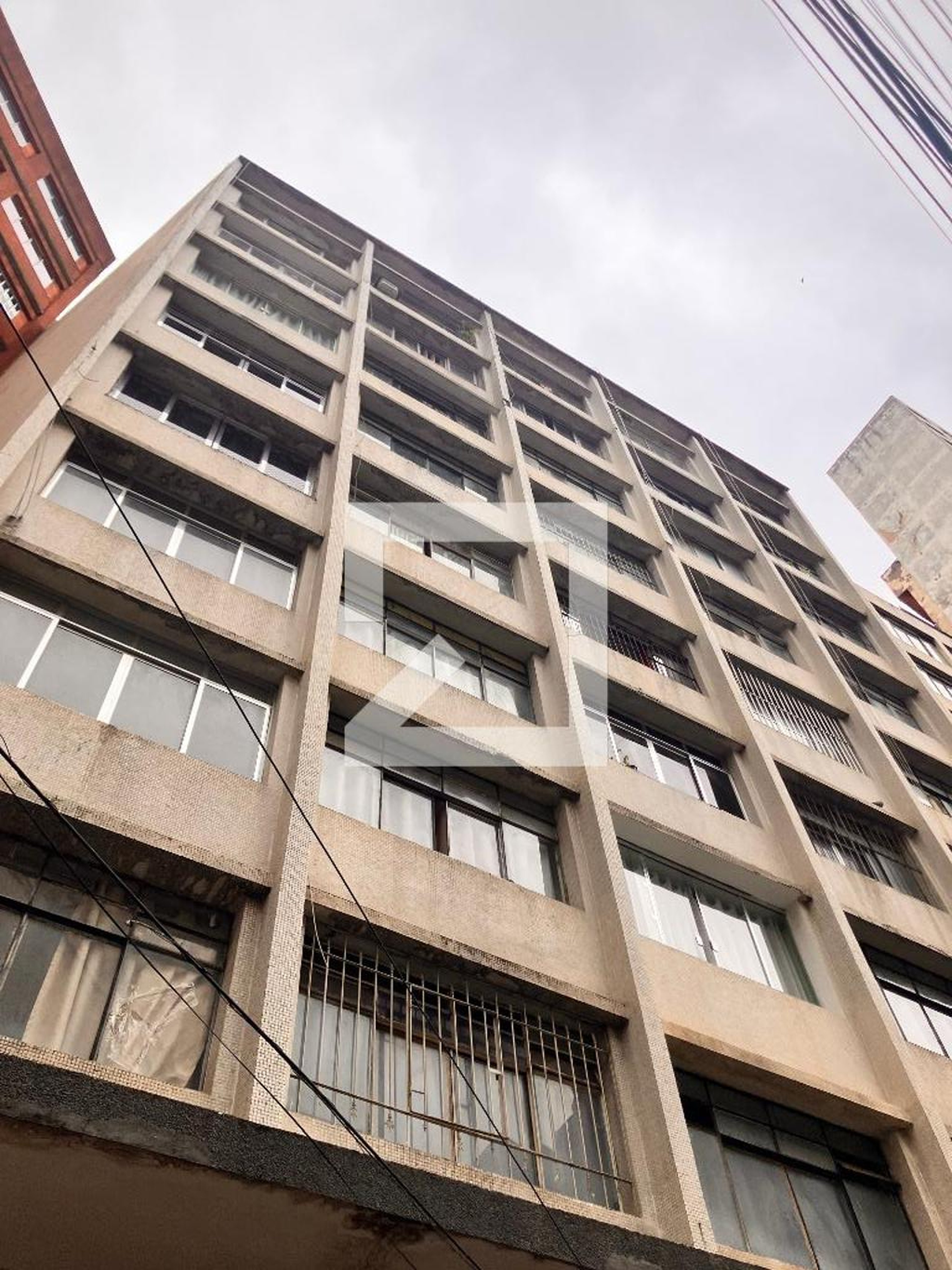 Fachada Condomínio em Rua Oscar Cintra Gordinho, 200