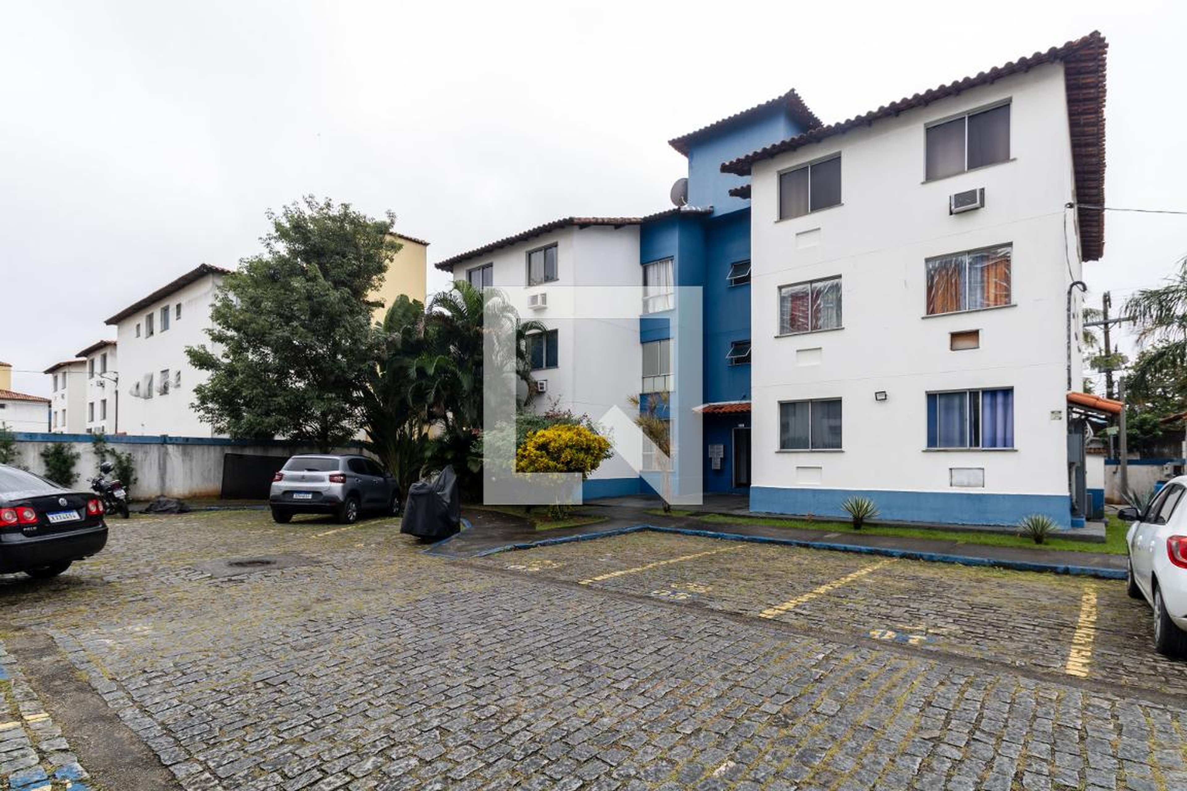 Fachada do Prédio Condomínio em Estrada da Posse, 1369