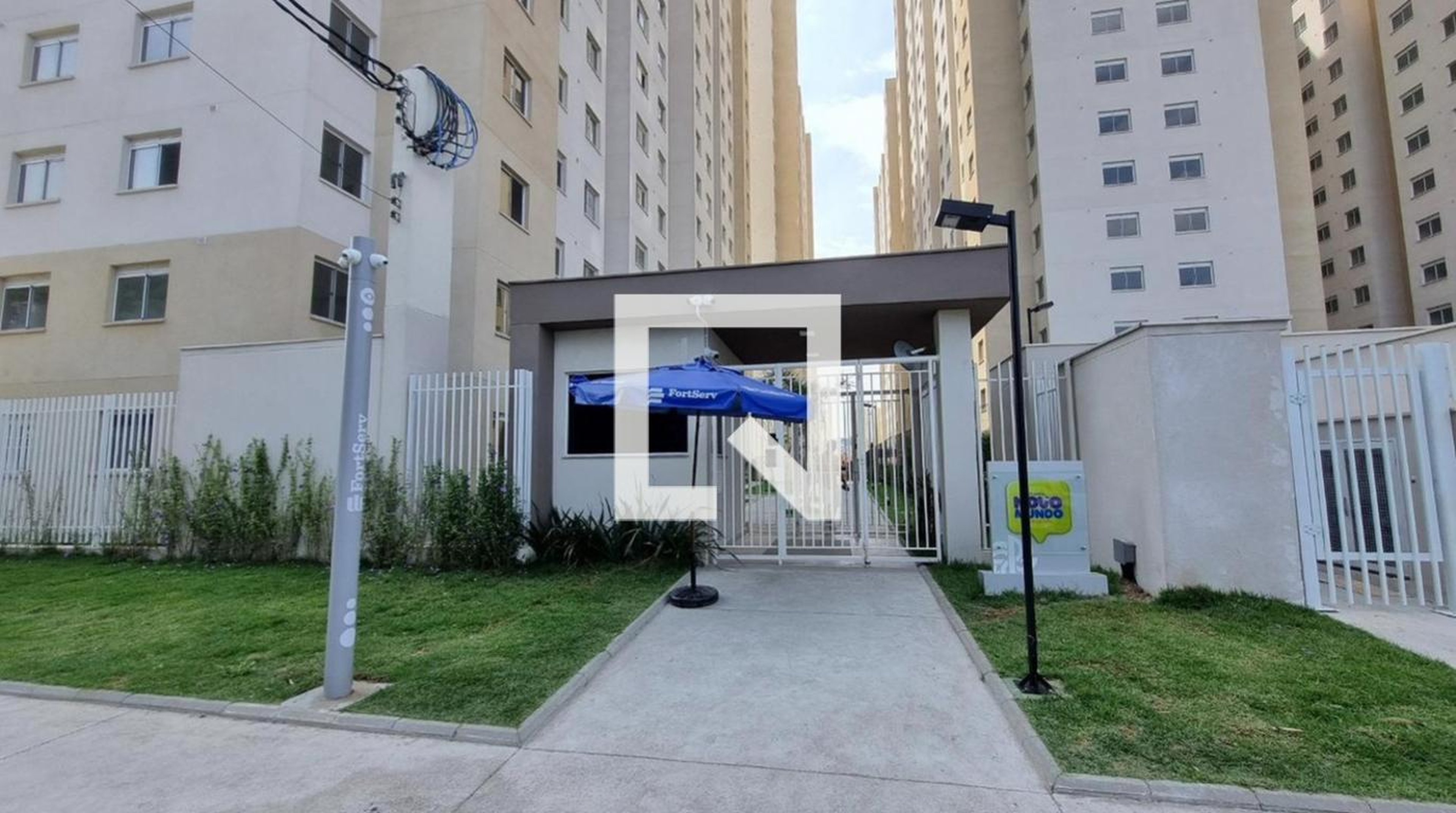 Fachada Condomínio em Rua da Baracela, 456