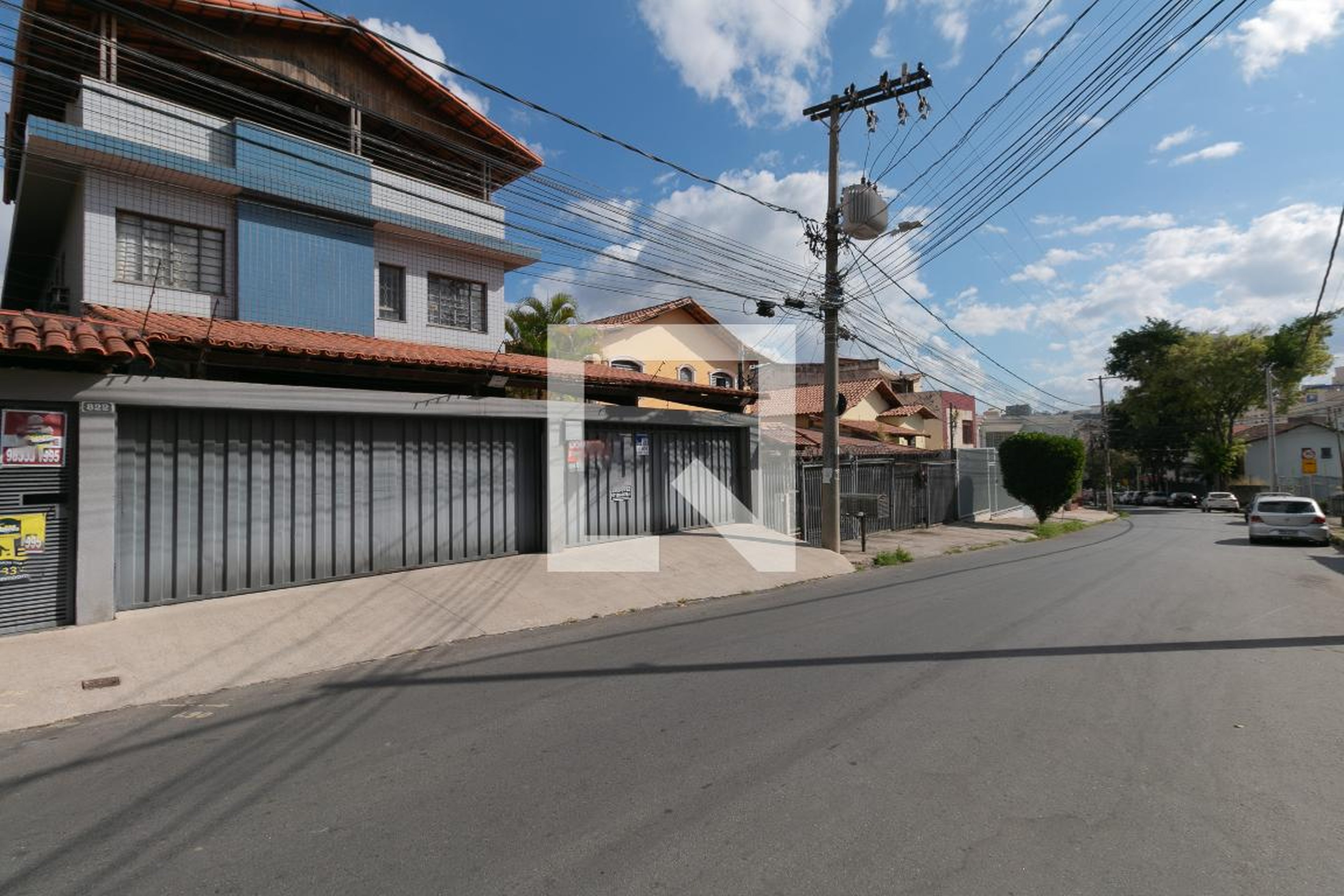 Fachada Condomínio em Rua Deputado José Raimundo, 822