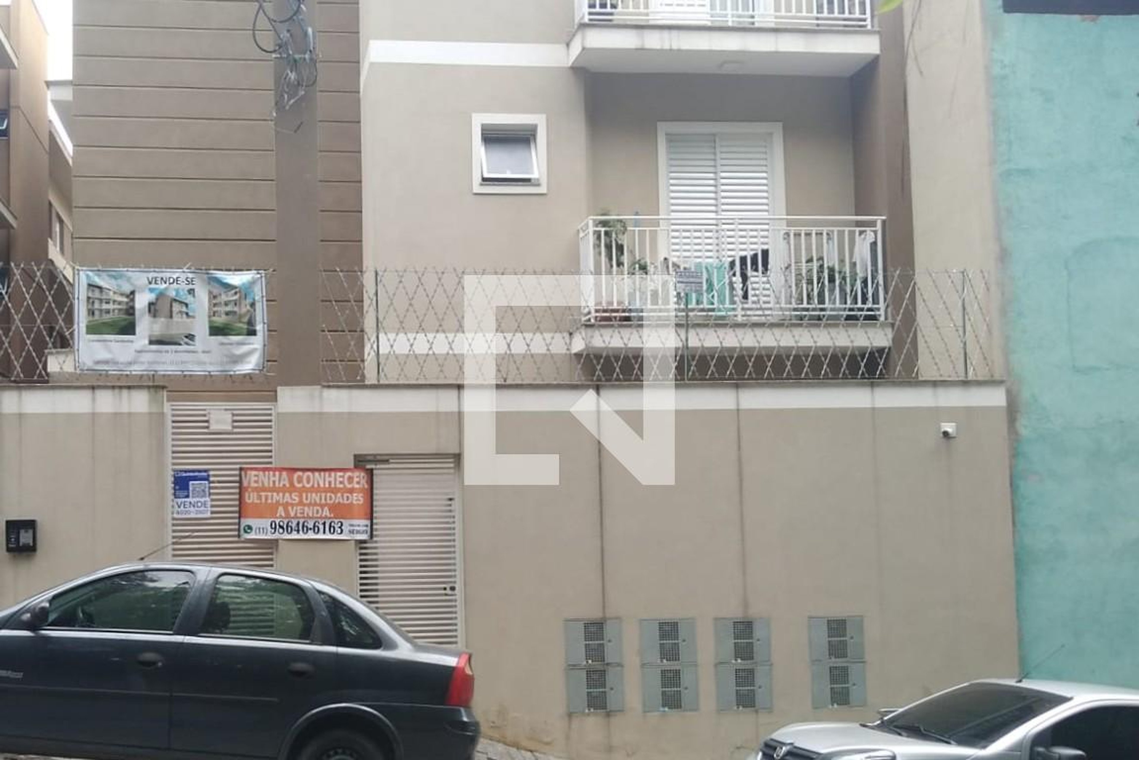 Fachada Residencial Toscana