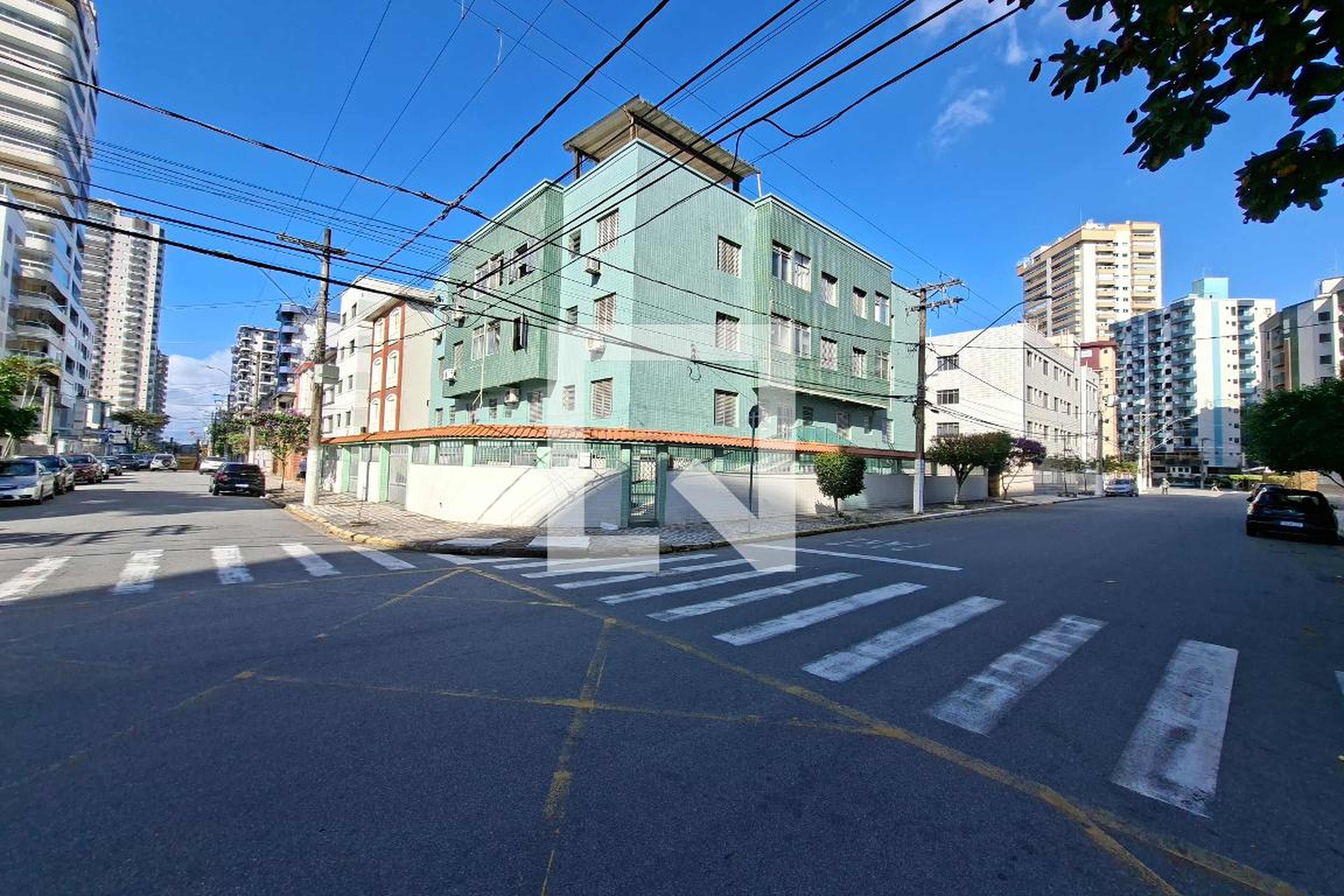 Fachada do Prédio Condomínio Capri