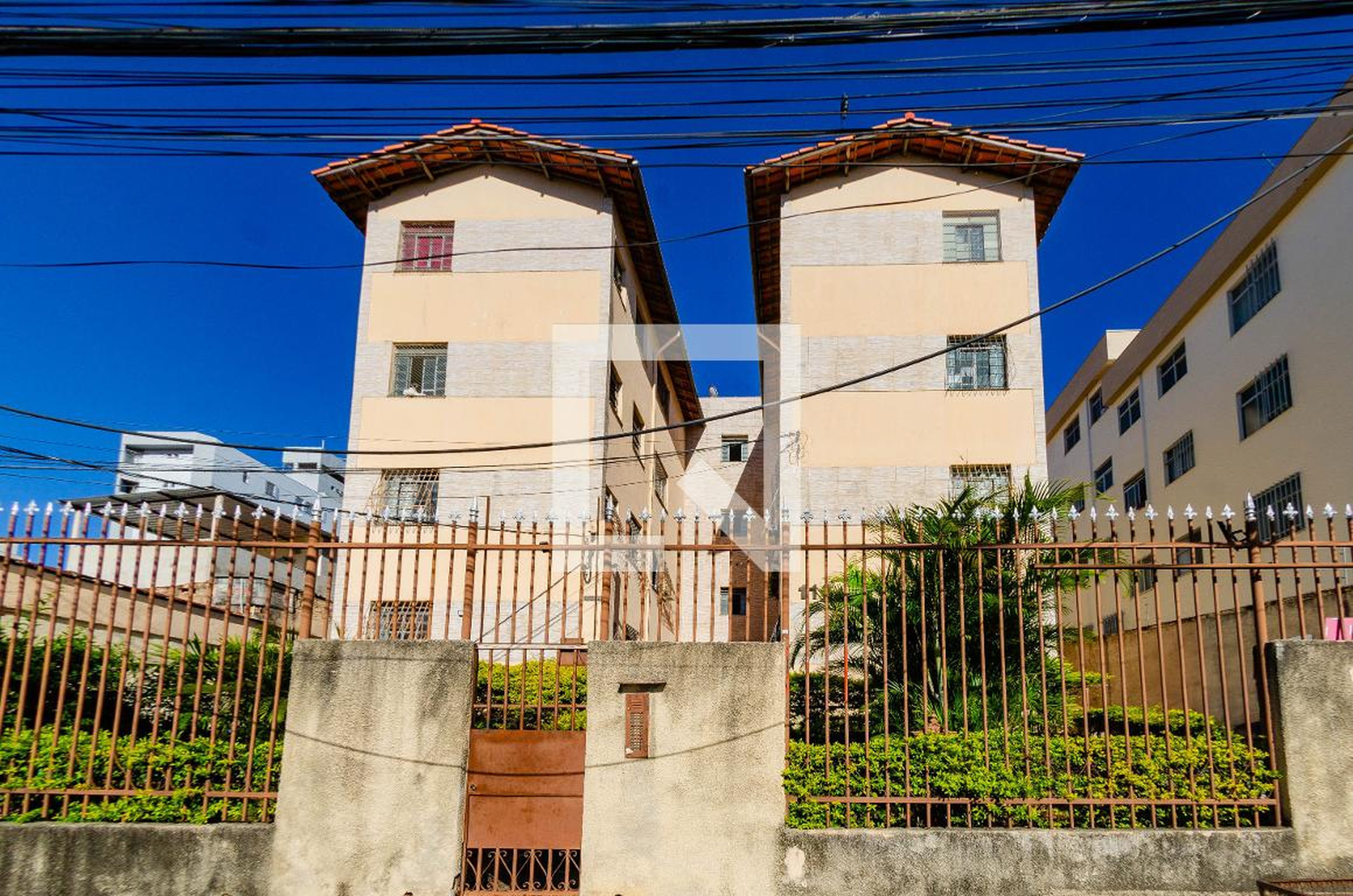 Fachada Condomínio em Rua Indiana, 1164