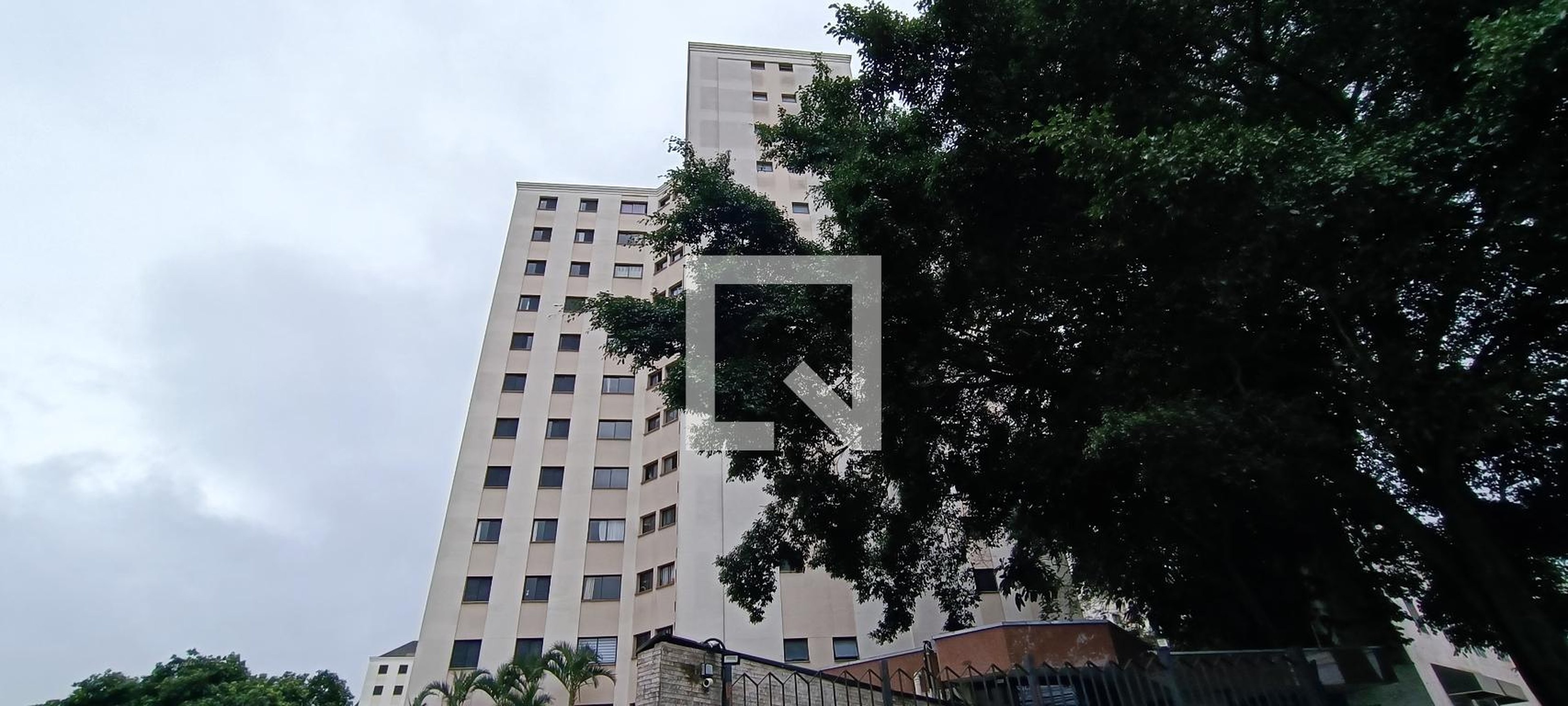 Fachada Condomínio Torres do Taboao