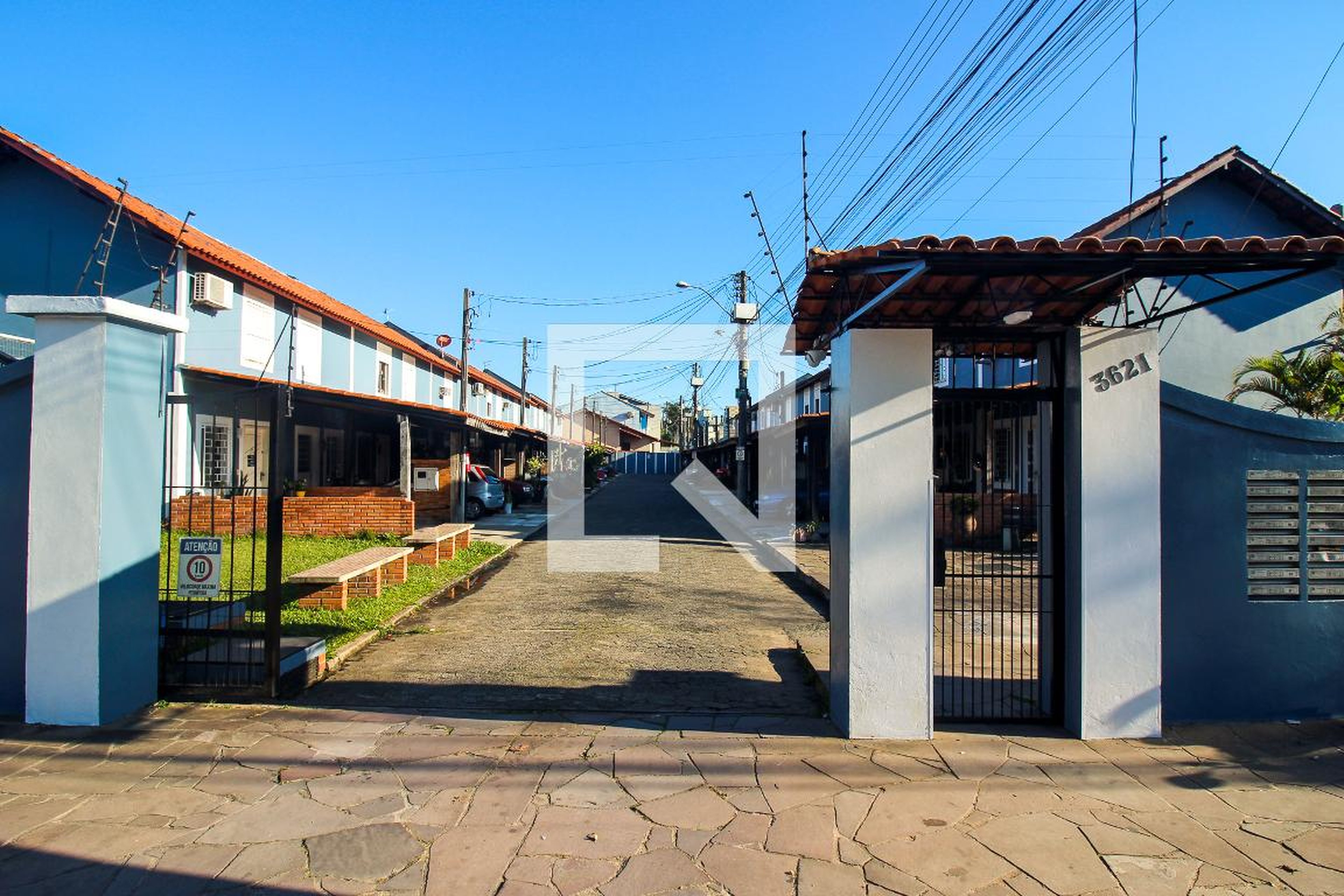 Fachada do condomínio Condomínio em Avenida Juca Batista, 3621