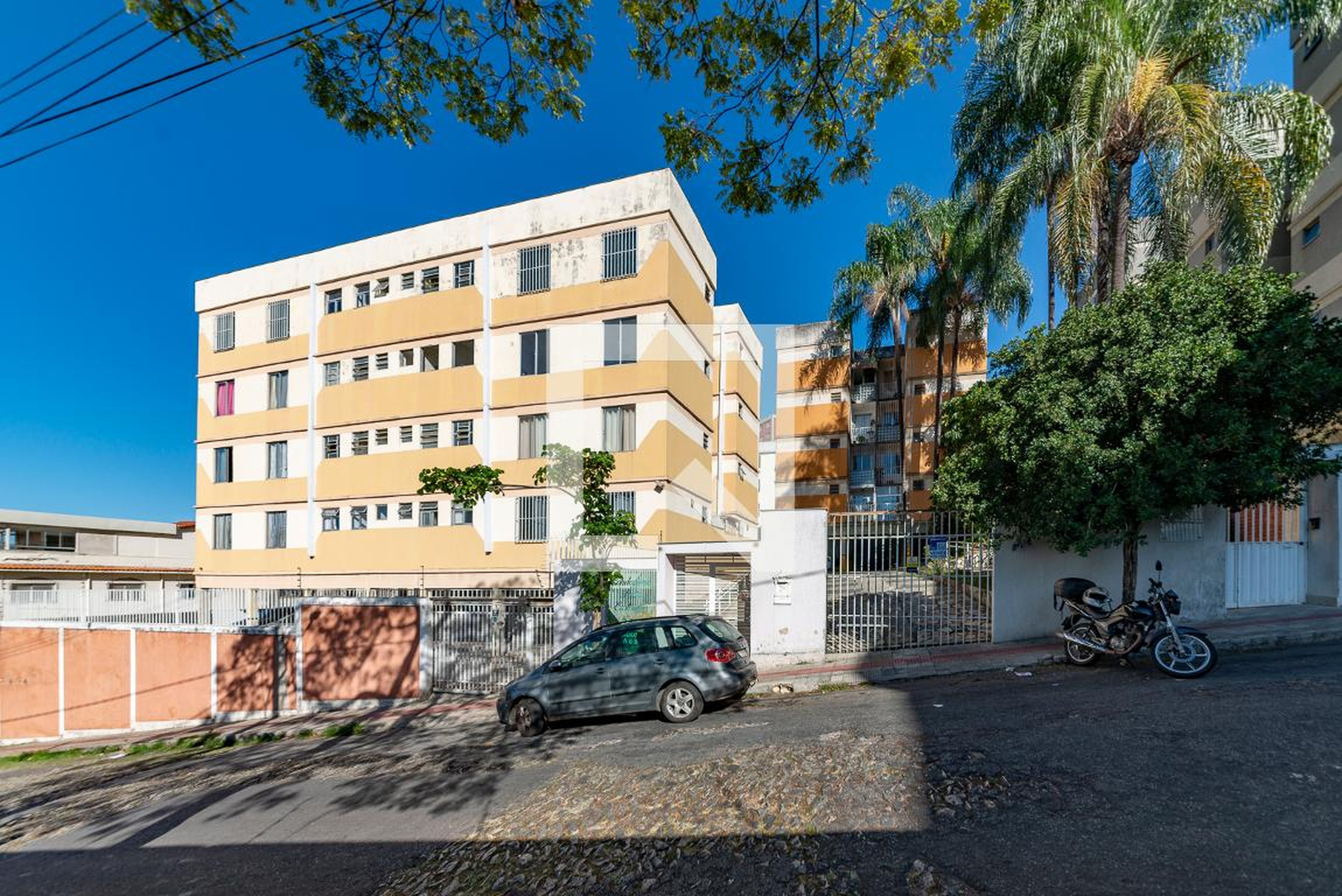 Fachada Condomínio Padre Eustaquio