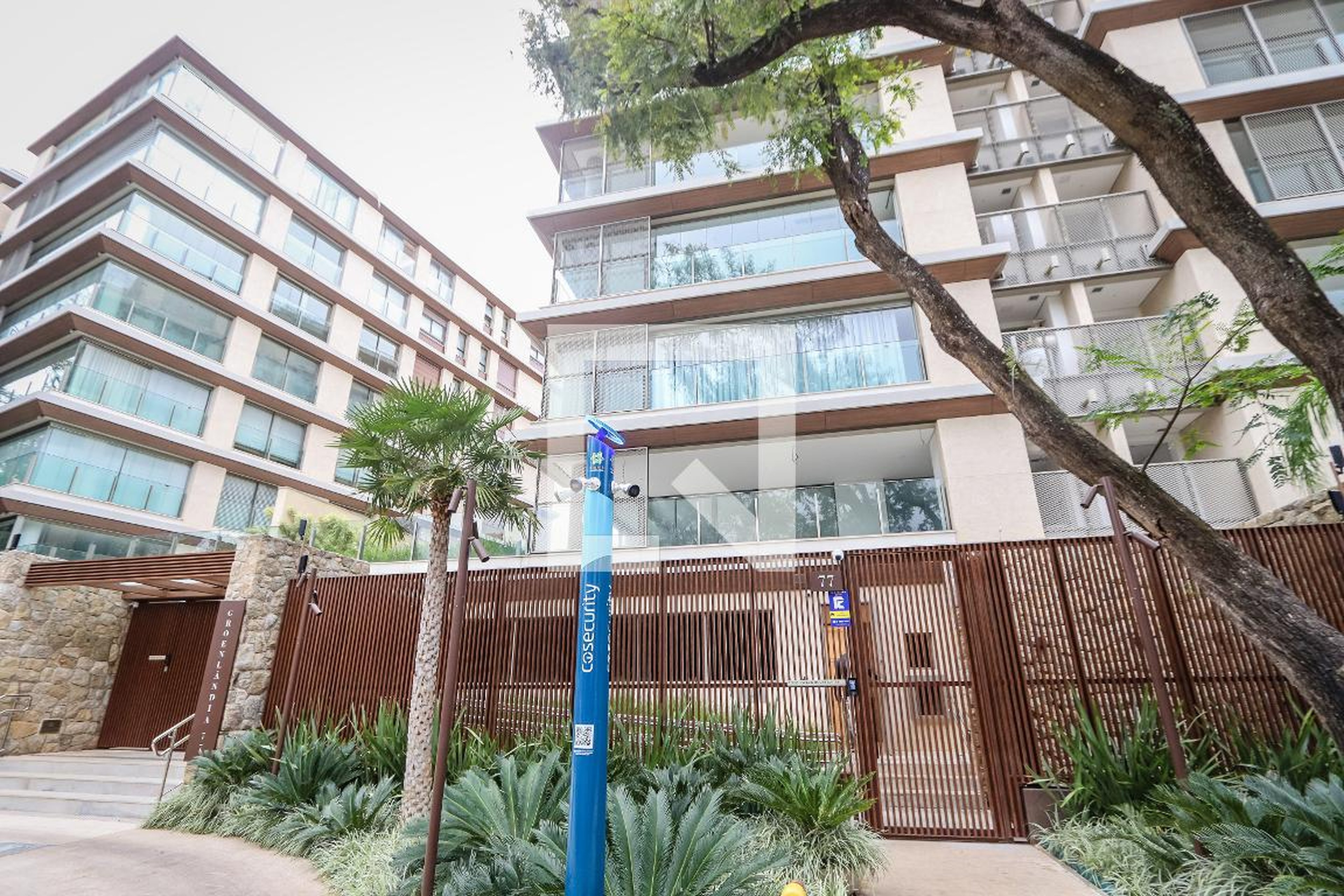 Fachada do Prédio Condomínio Lindenberg Groenlândia 77