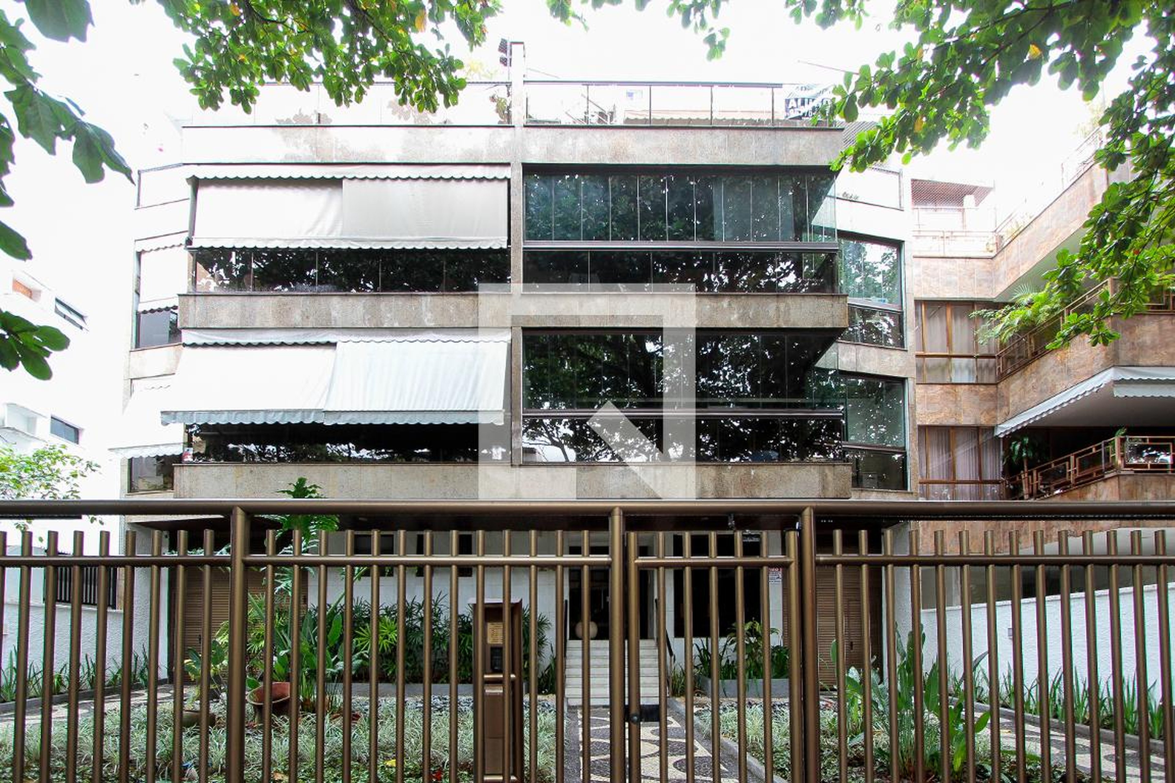 Fachada Edifício Caravelli 5