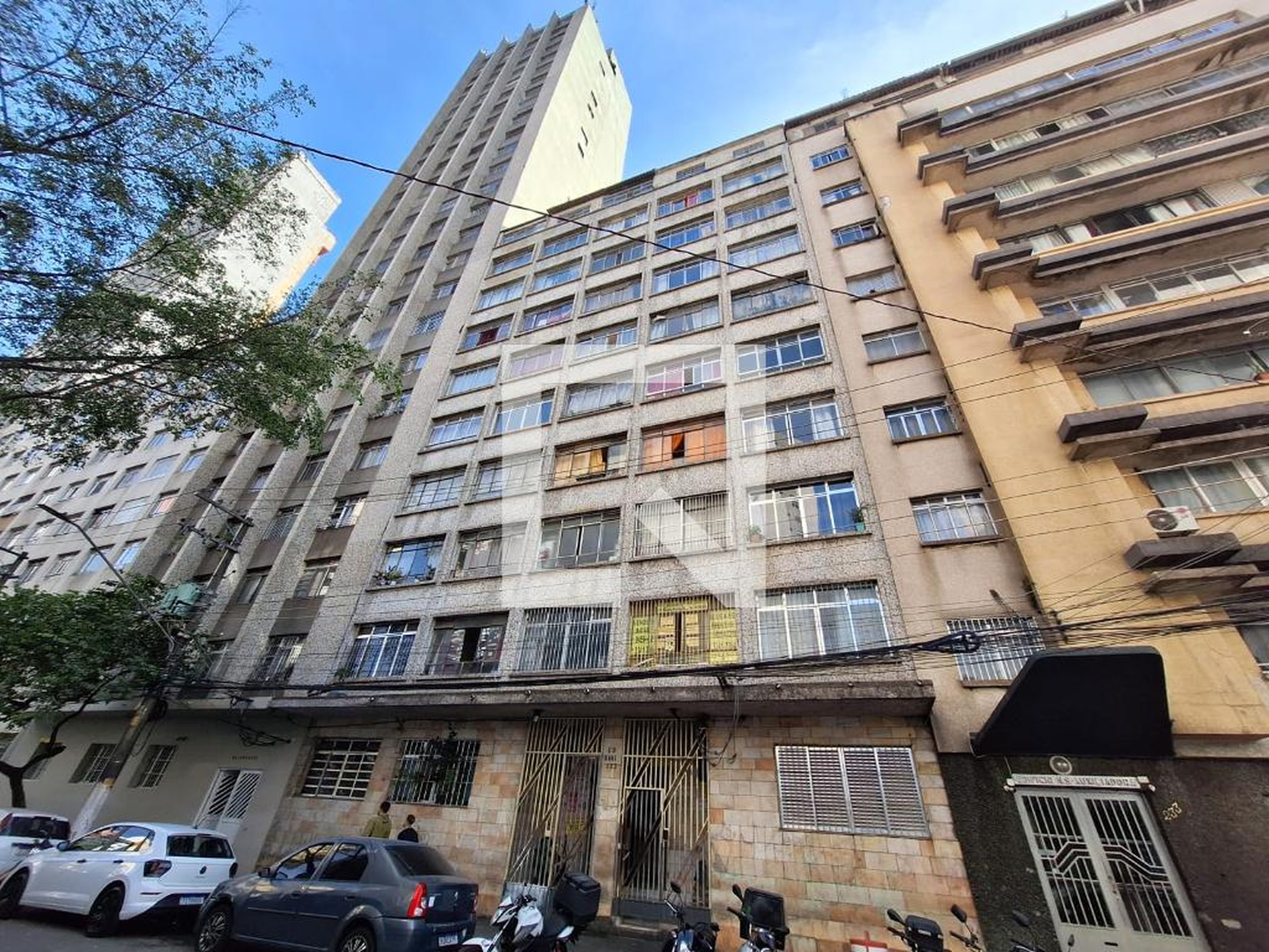 Fachada Condomínio em Rua Oscar Cintra Gordinho, 224