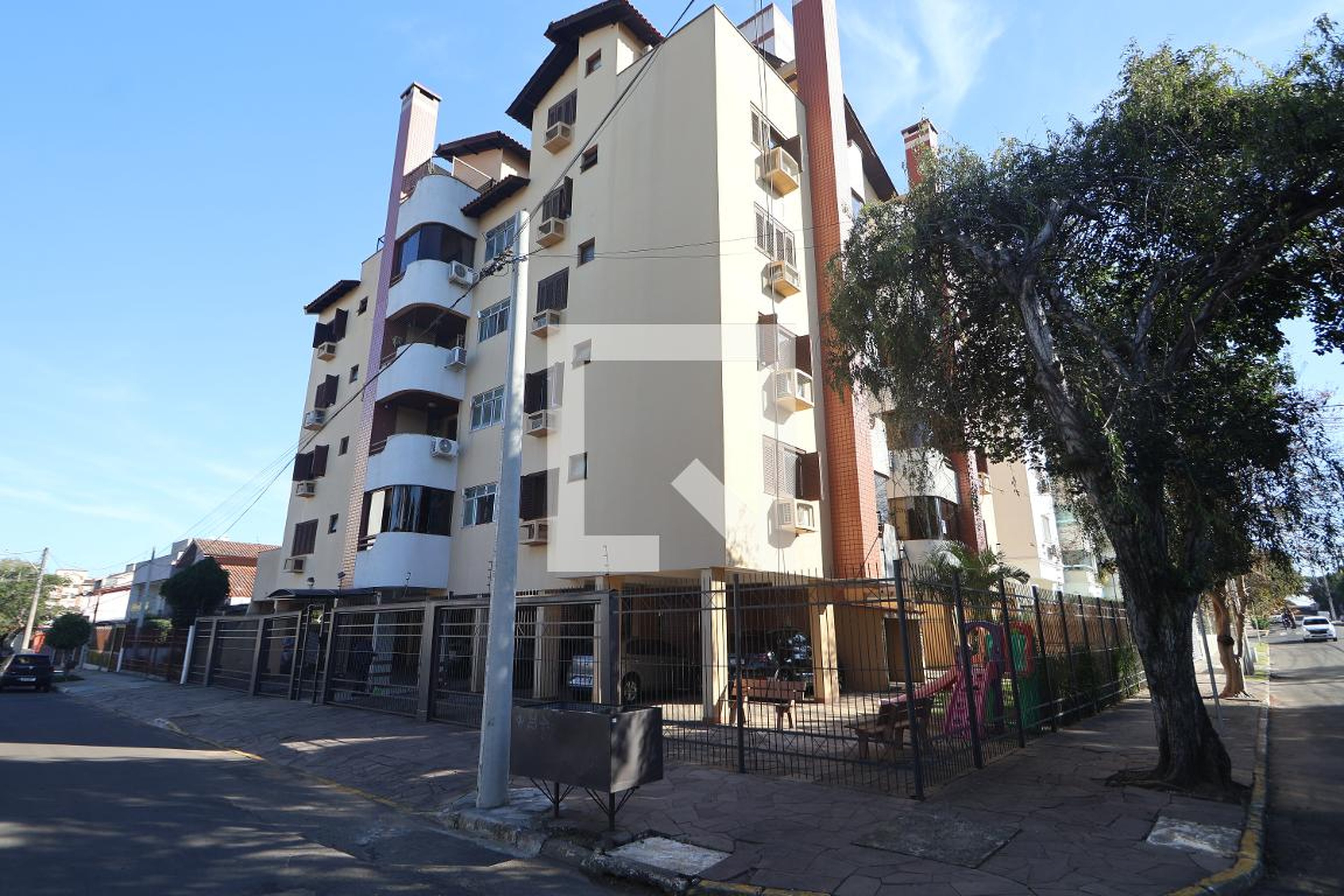 Fachada do Prédio Condomínio Bougan Ville