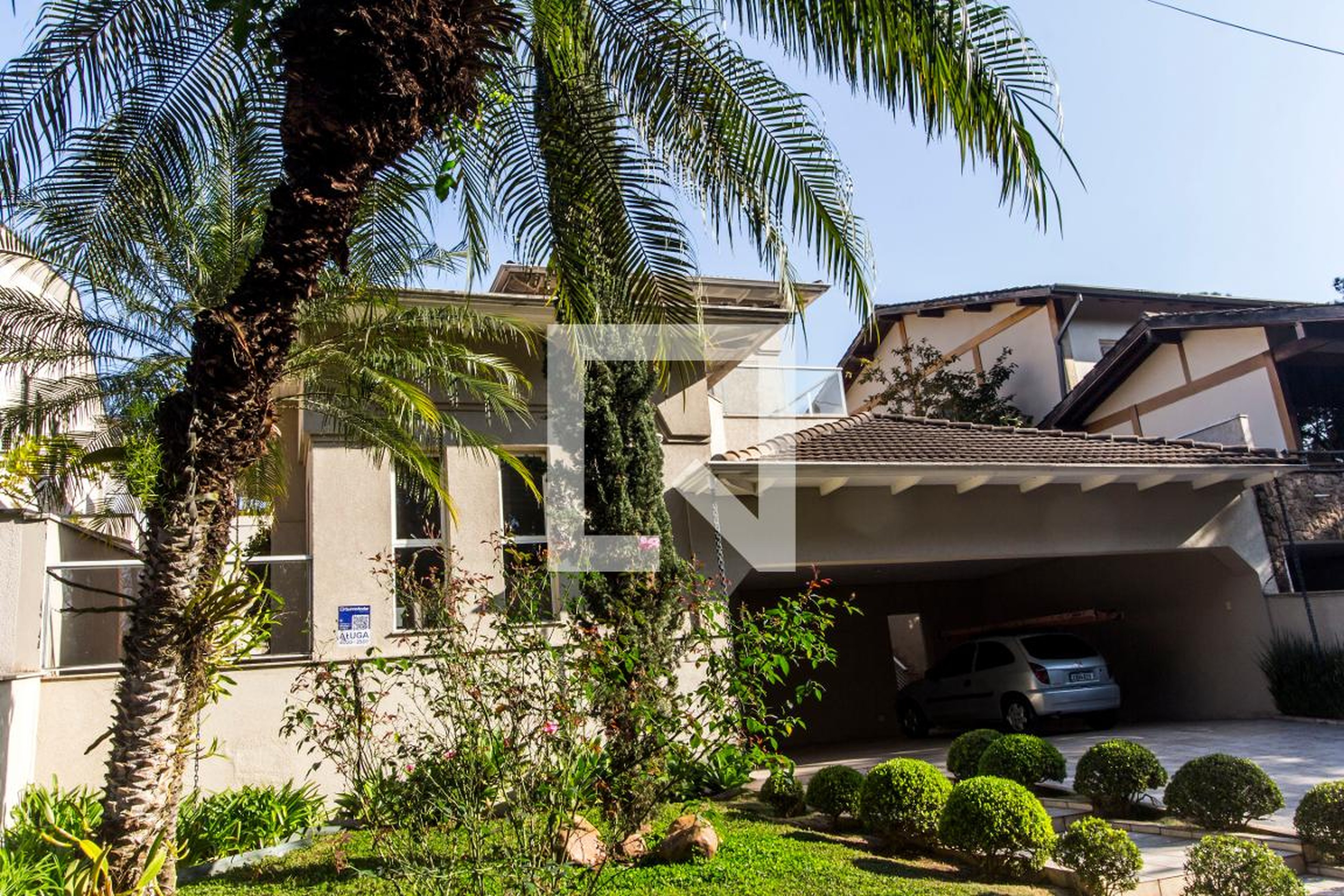 Fachada Condomínio em Alameda Nice, 285