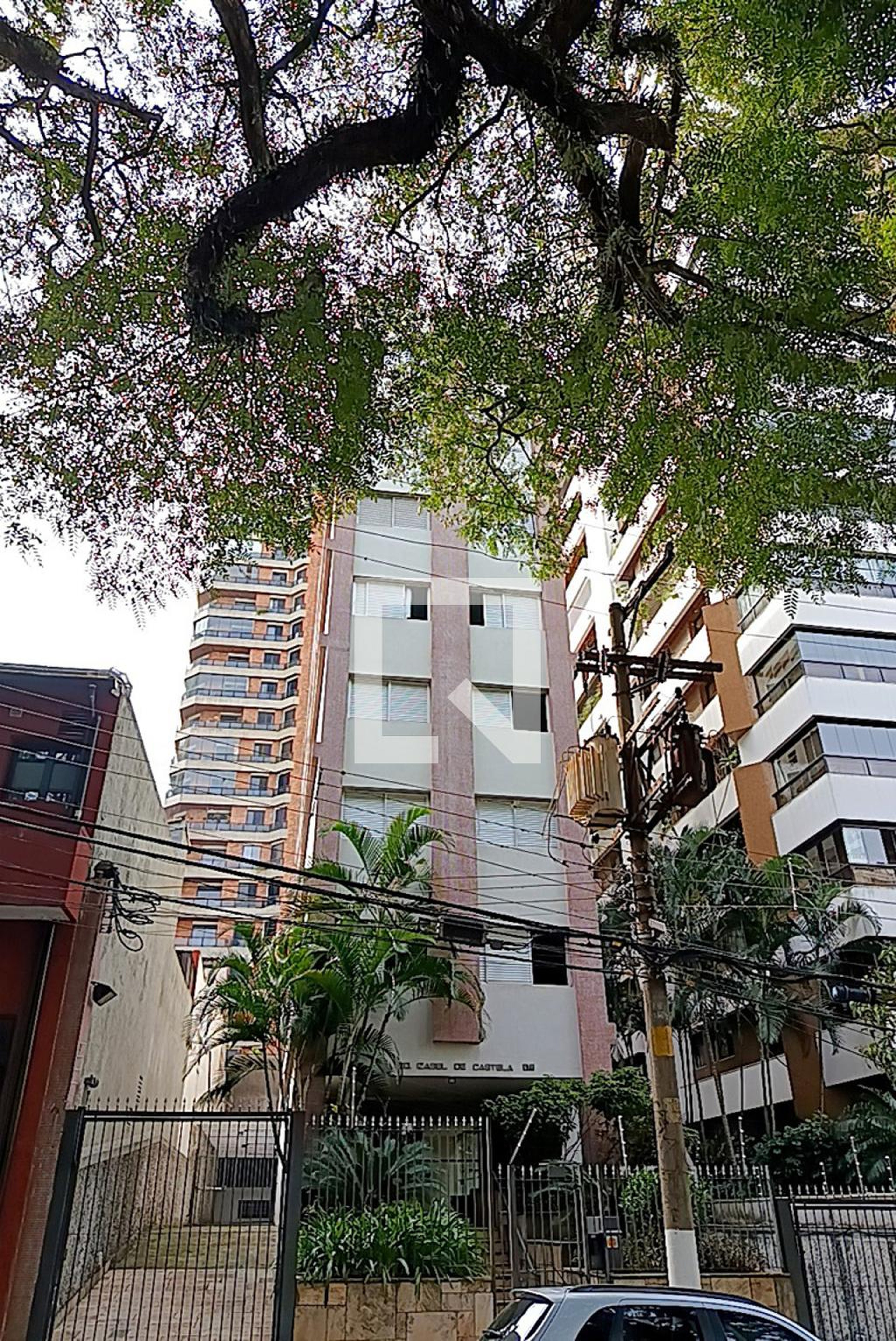 Fachada Edifício Isabel De Castela