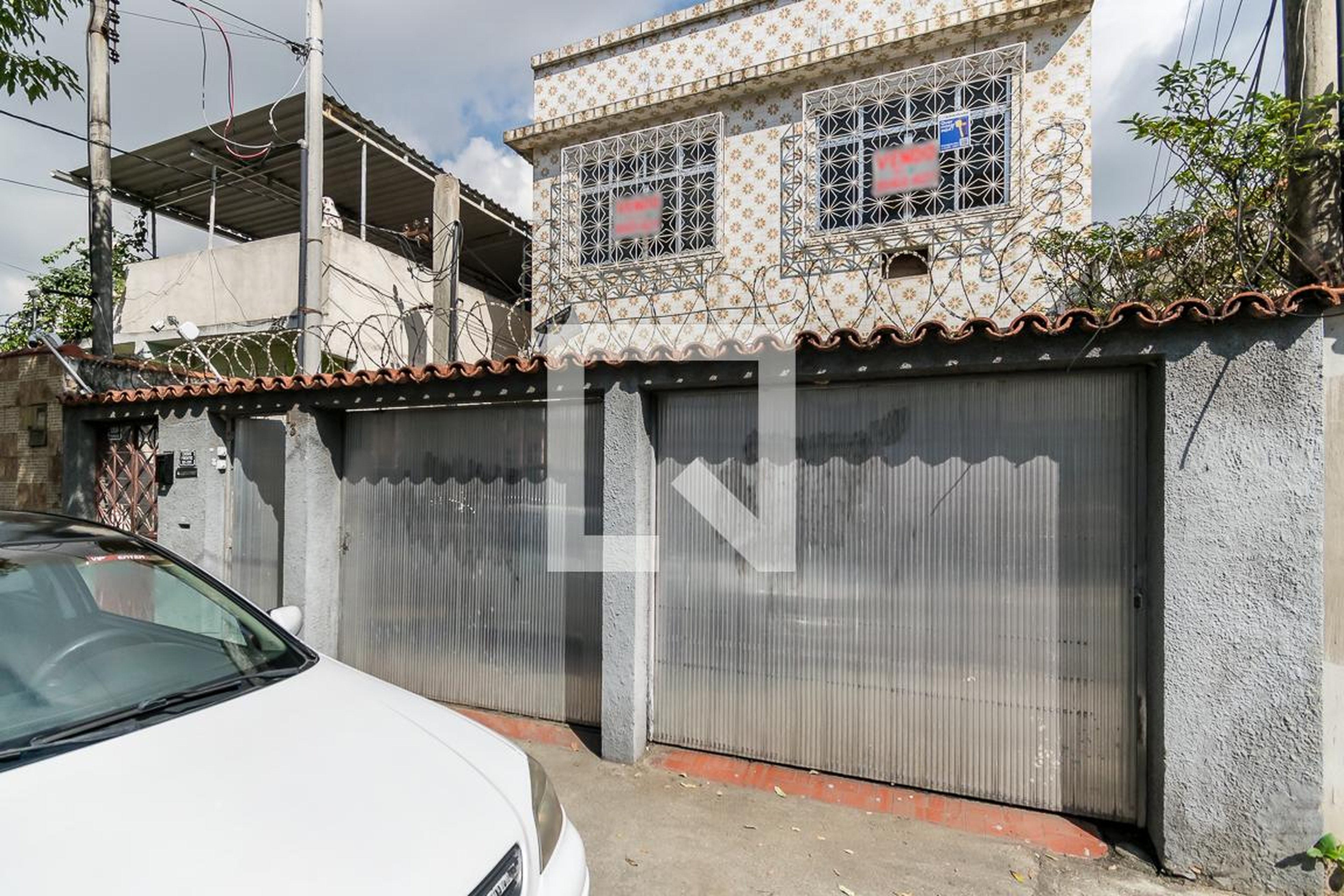 Fachada Condomínio em Rua Barreiros, 1359