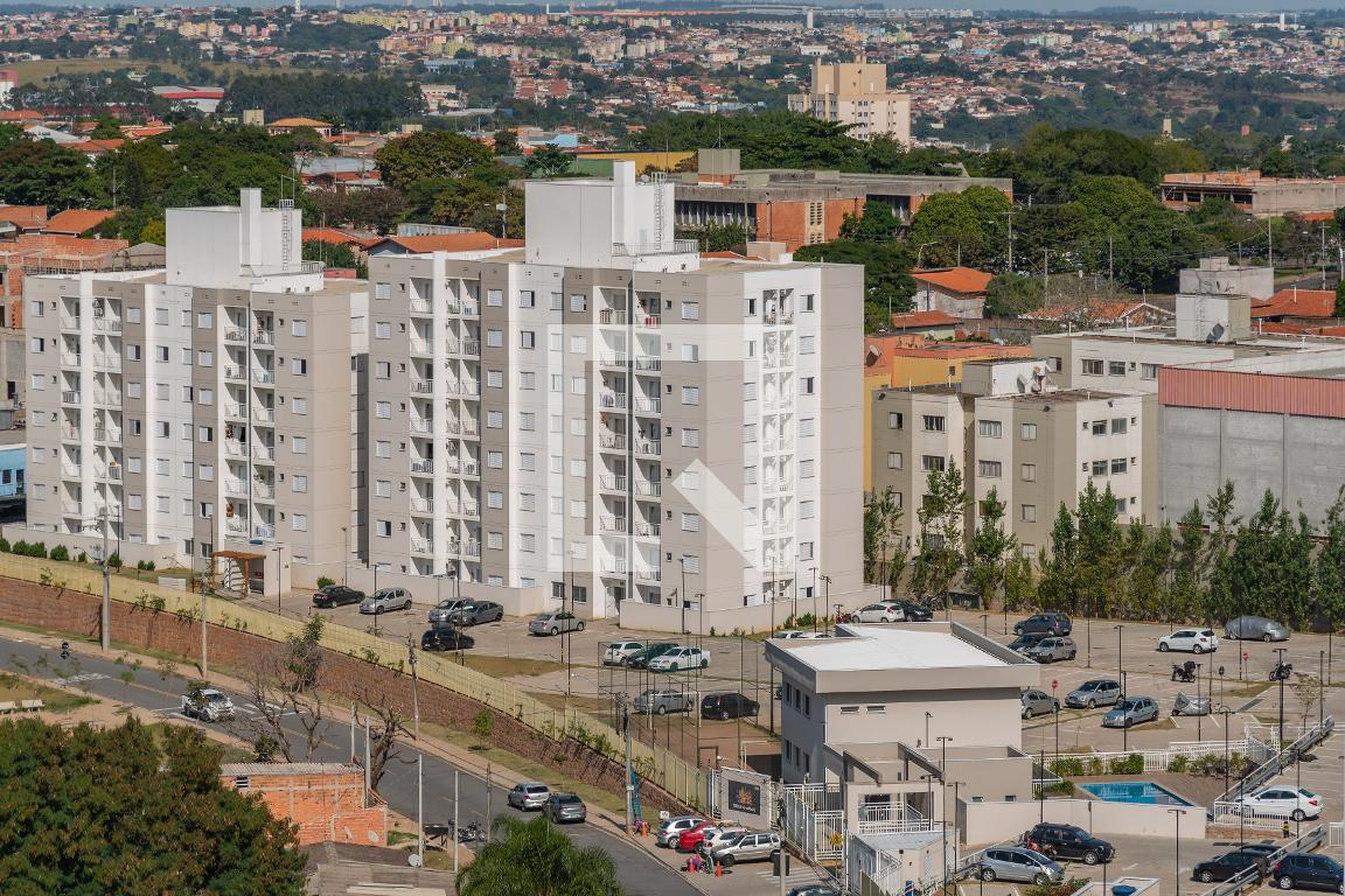 Fachada do Prédio Condomínio em Avenida Senador Antônio Lacerda Franco, 450