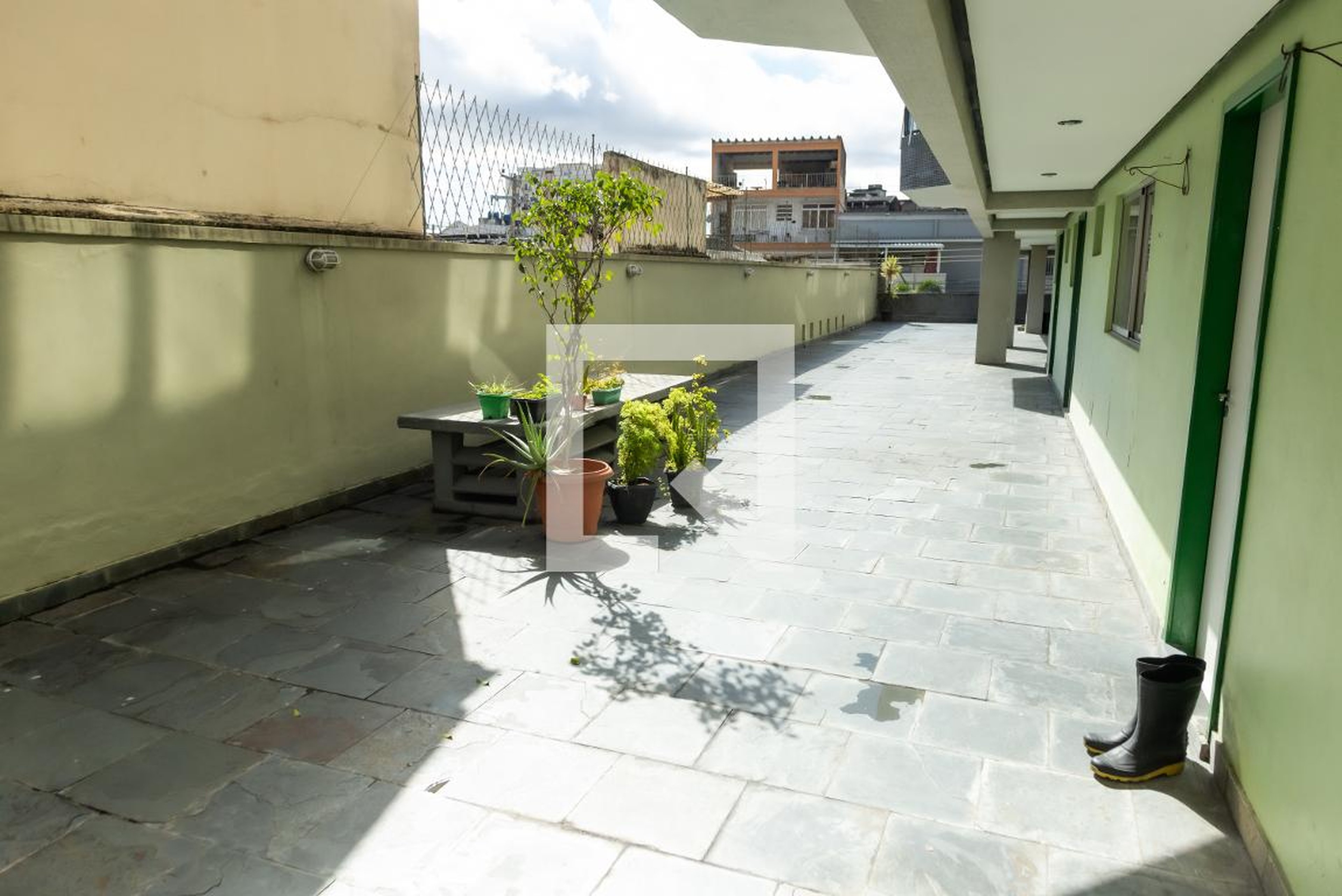 Área comum - Santa Rita de Cassia