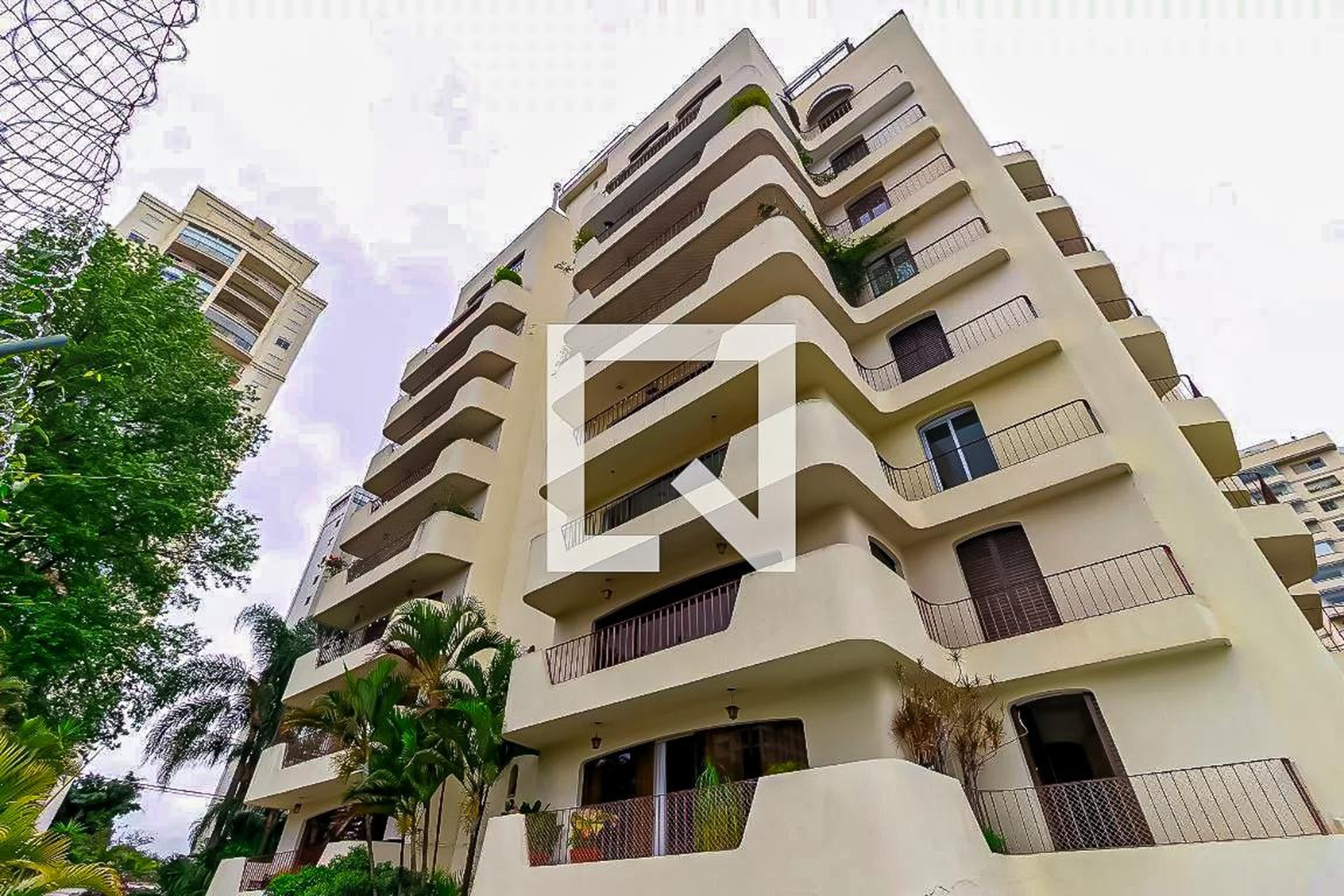 Fachada Condomínio Chamonix