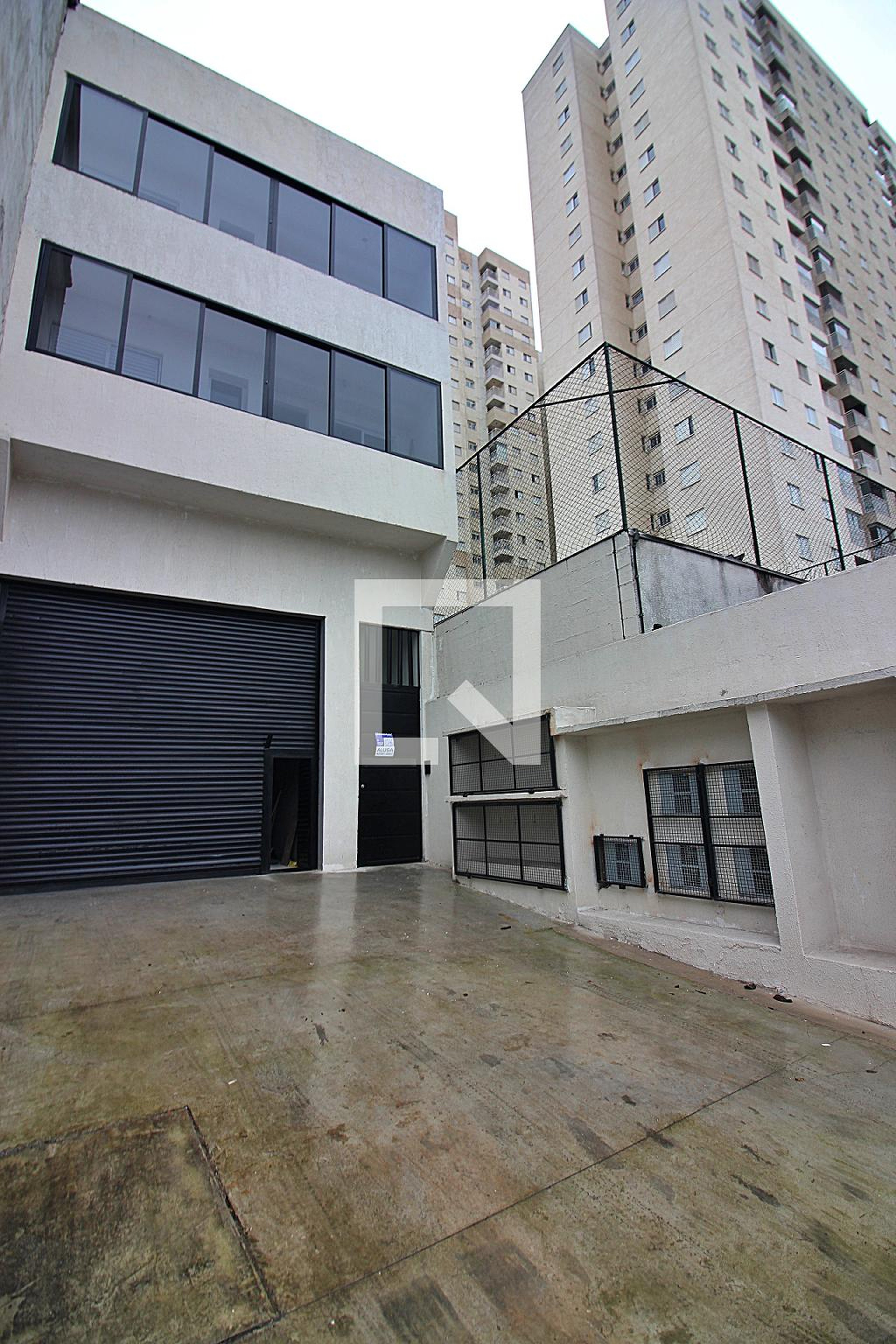 Fachada Condomínio Apto s/