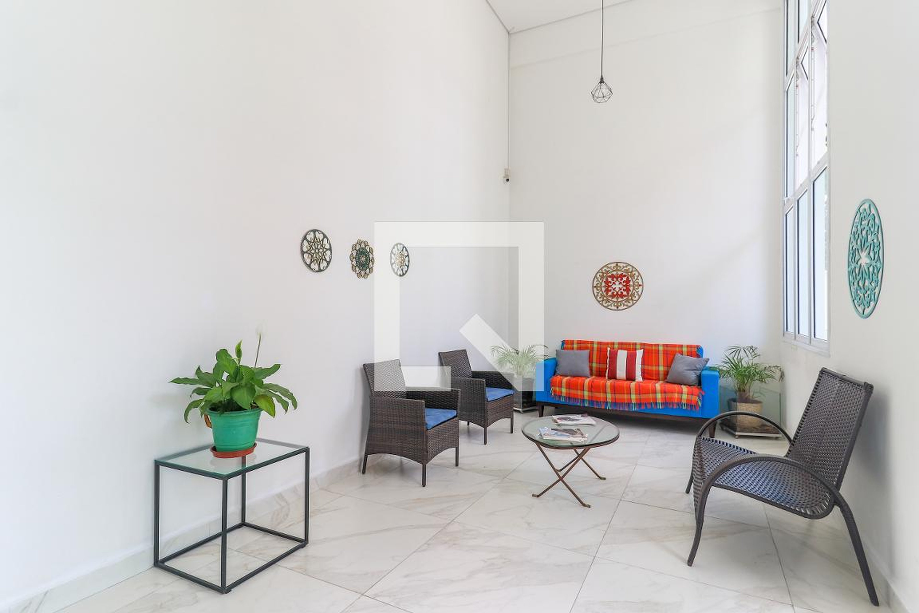 Hall Social - Brooklin Suites