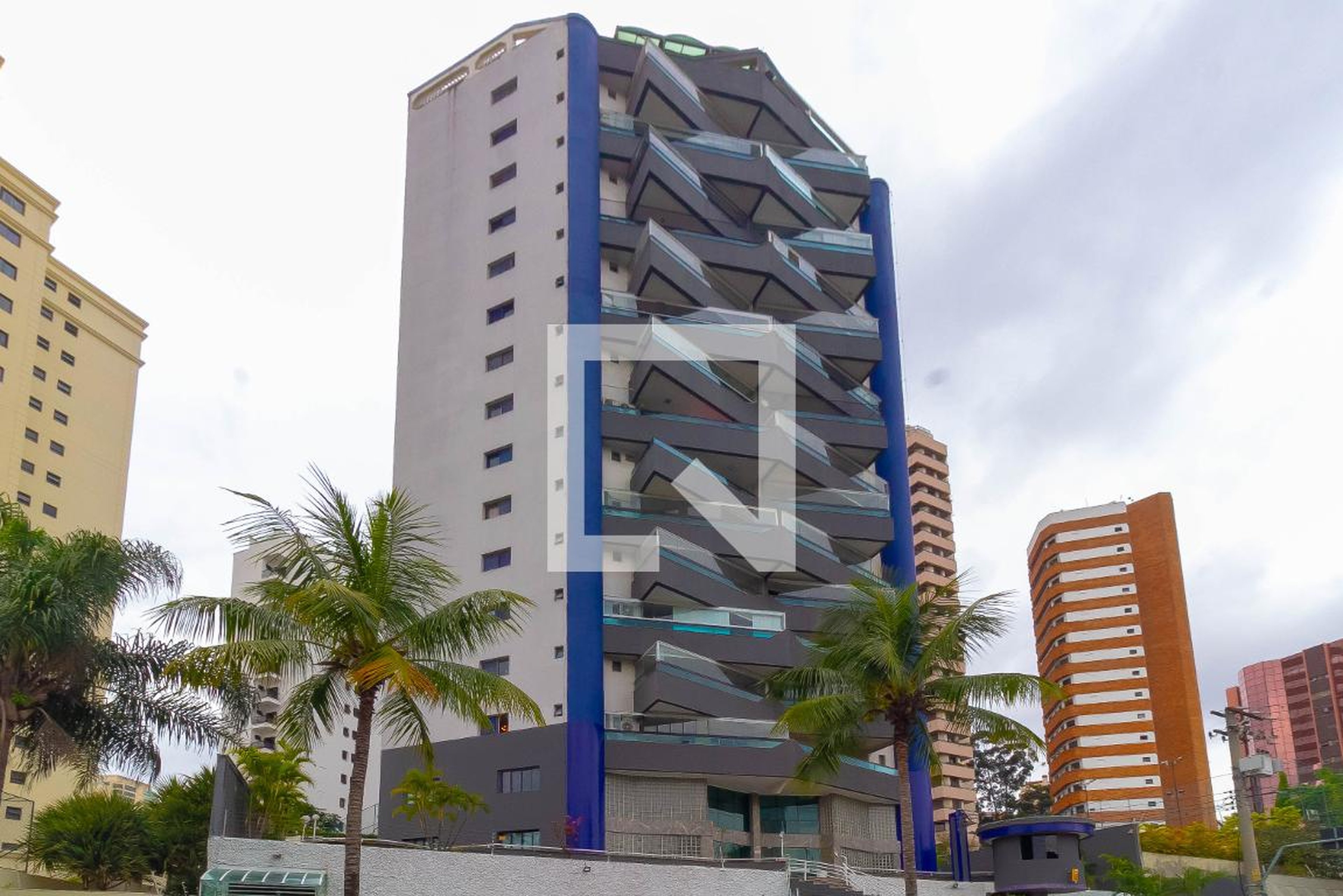 Fachada do Prédio Condomínio Rainha Elizabeth