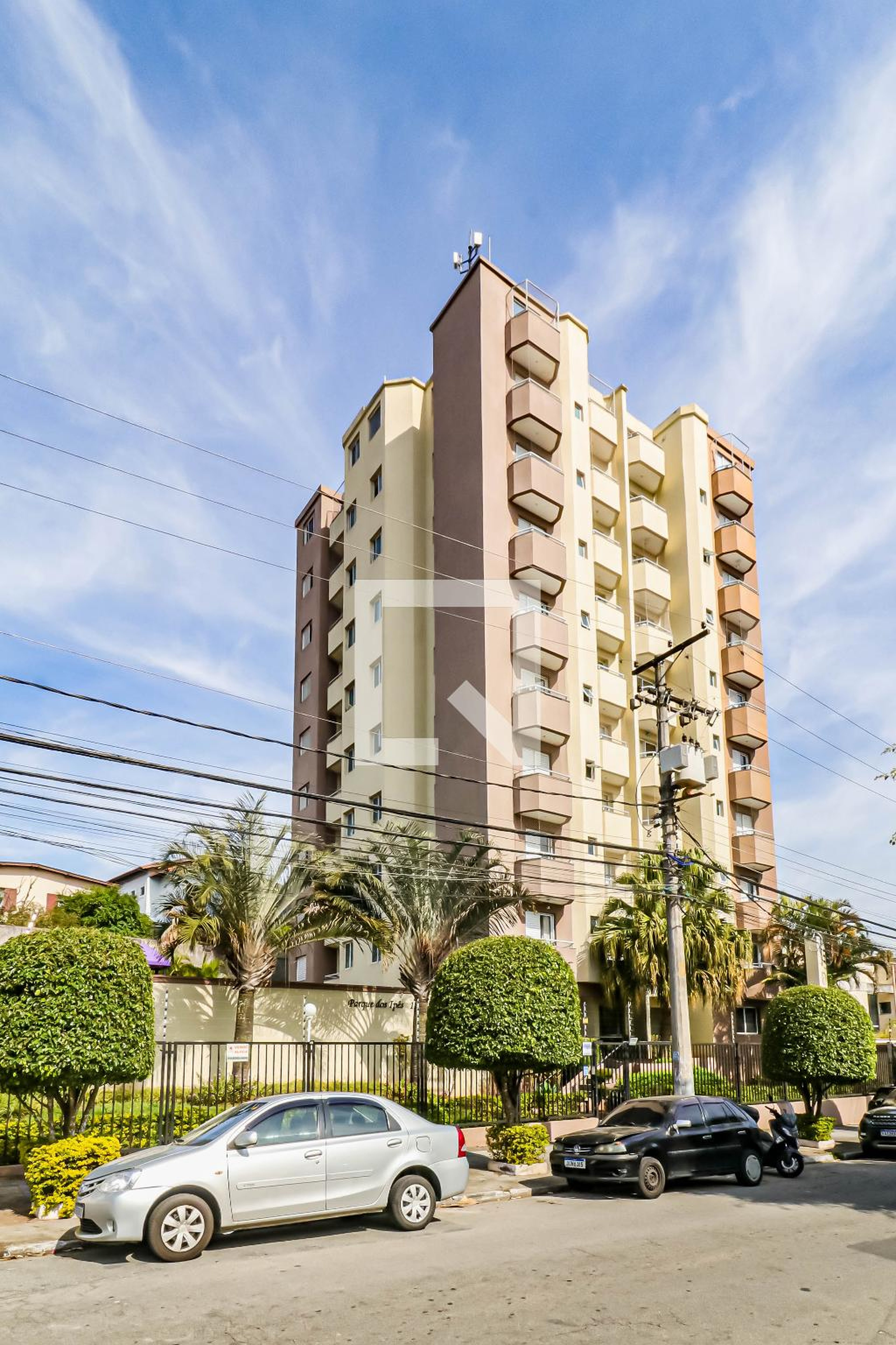 Fachada Condomínio Parque dos Ipês