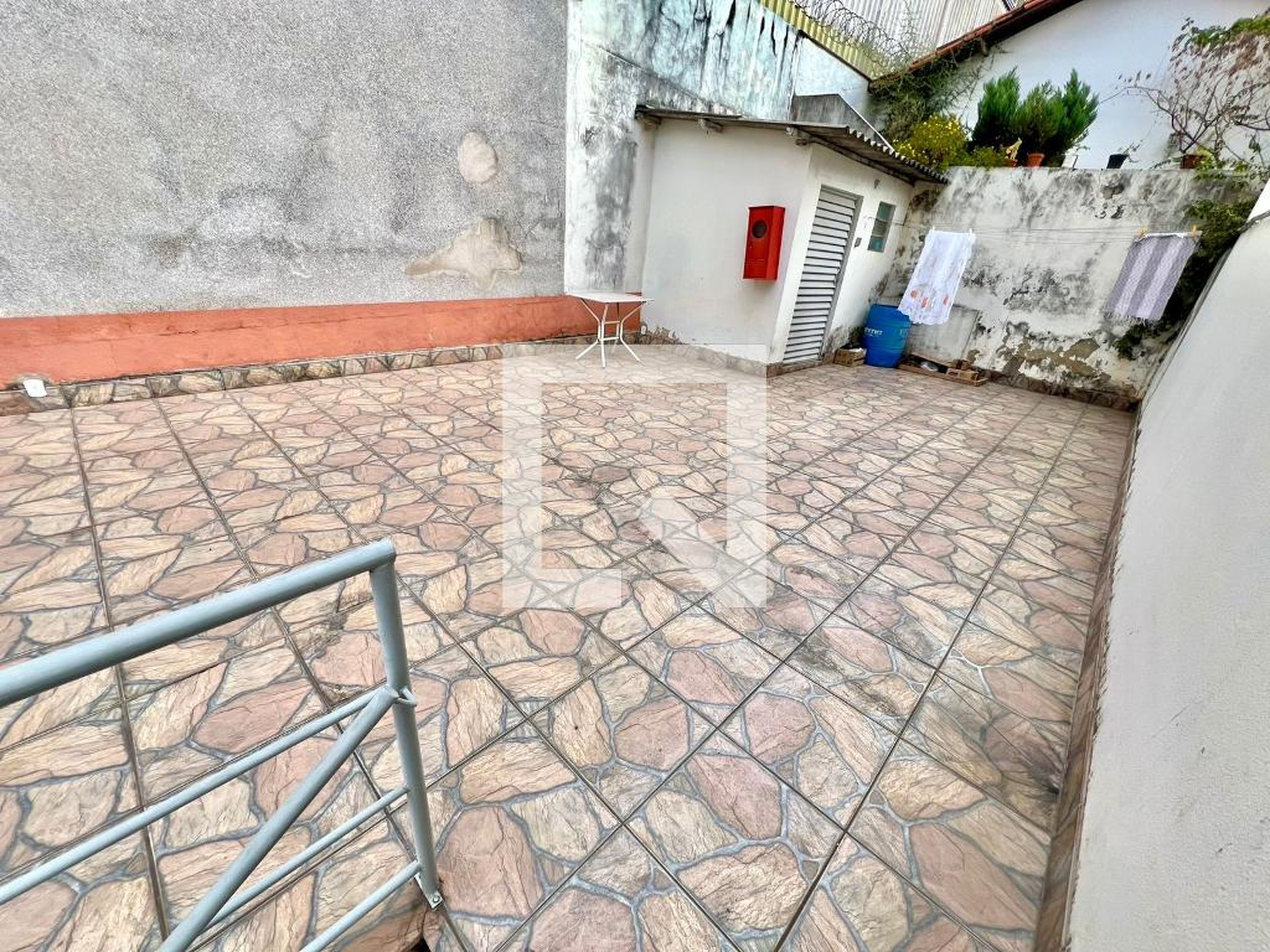 Área Comum Condomínio em Rua das Canárias, 835