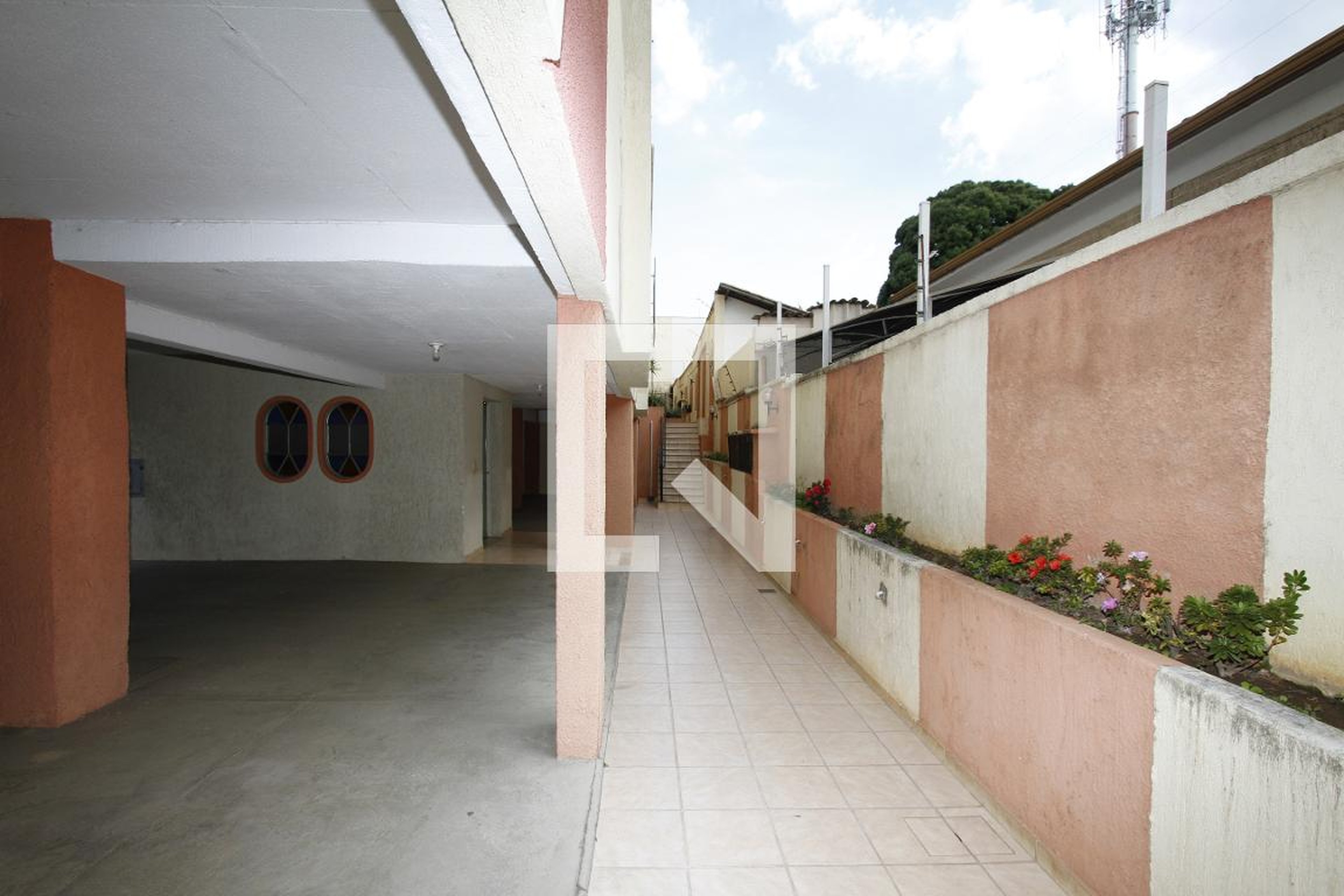 Entrada - Edifício Elza