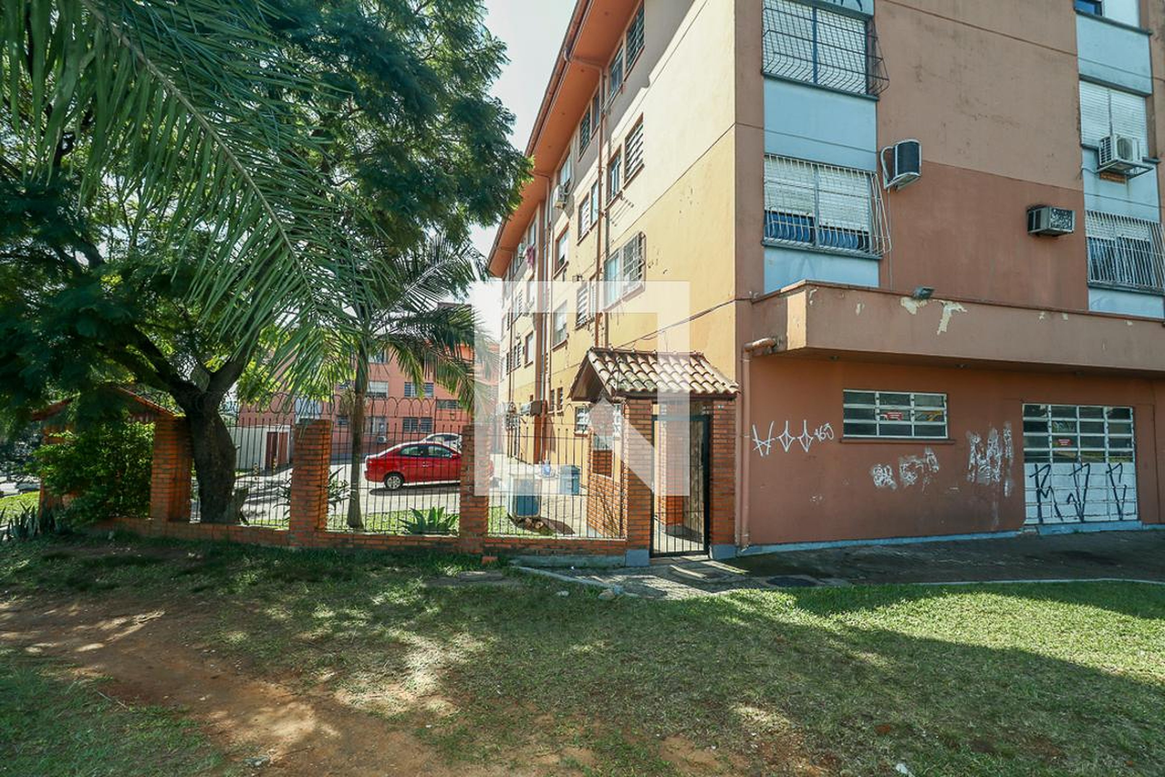 Fachada Condomínio Parque das Flores