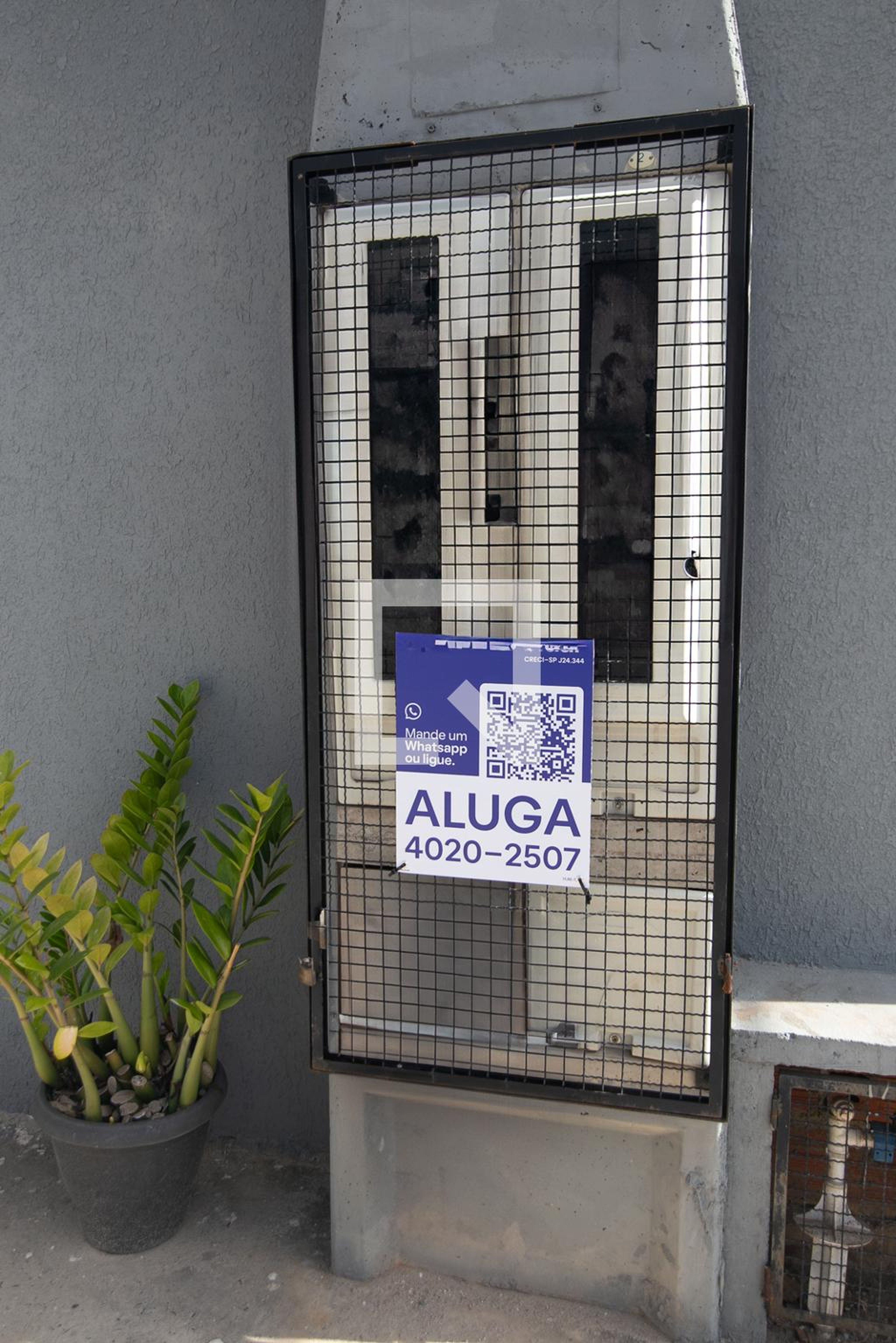 Fachada Condomínio em Rua Jordalino Pietro Bom, 697