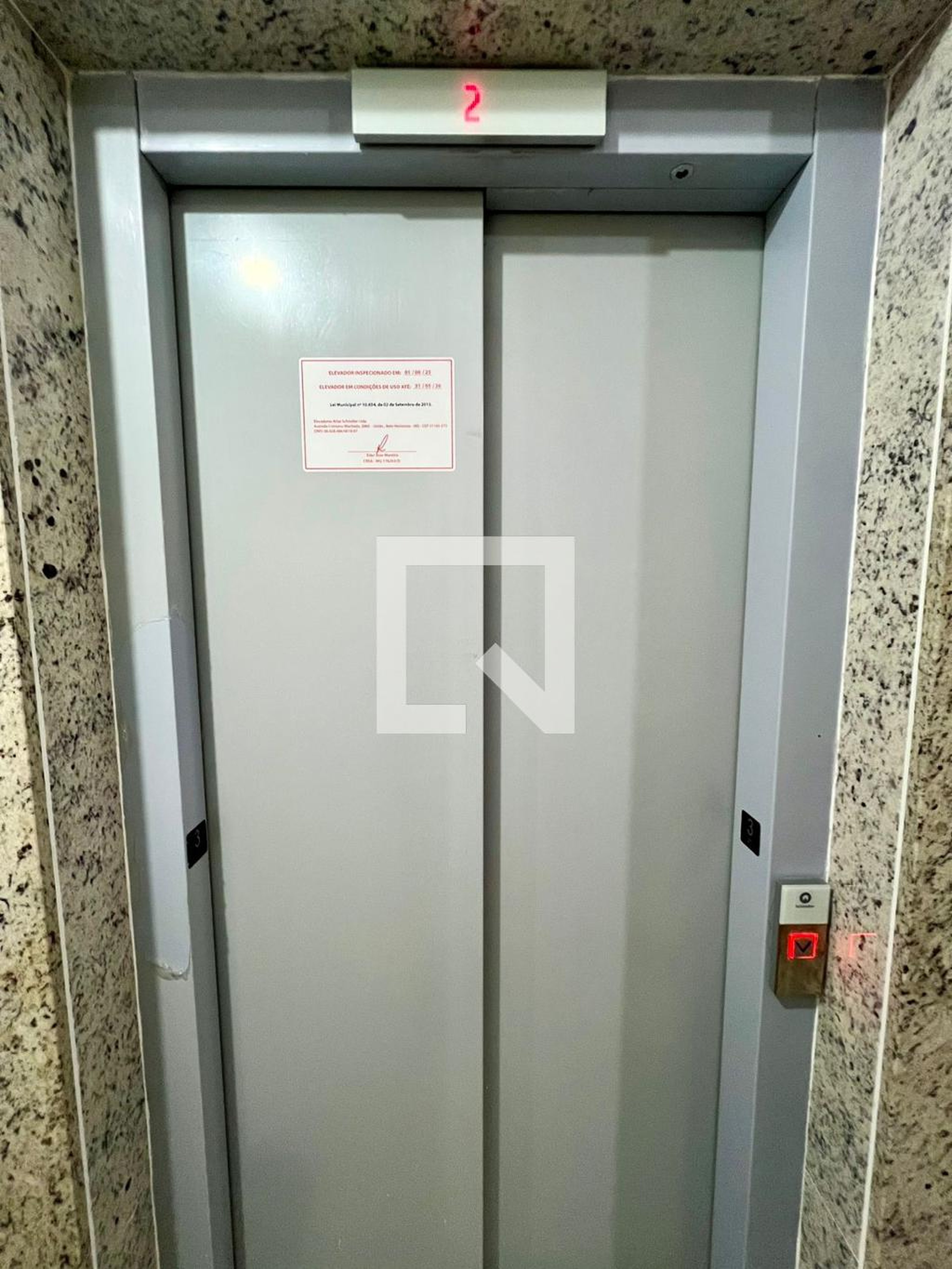 Elevador - Edifício Residencial Marsala