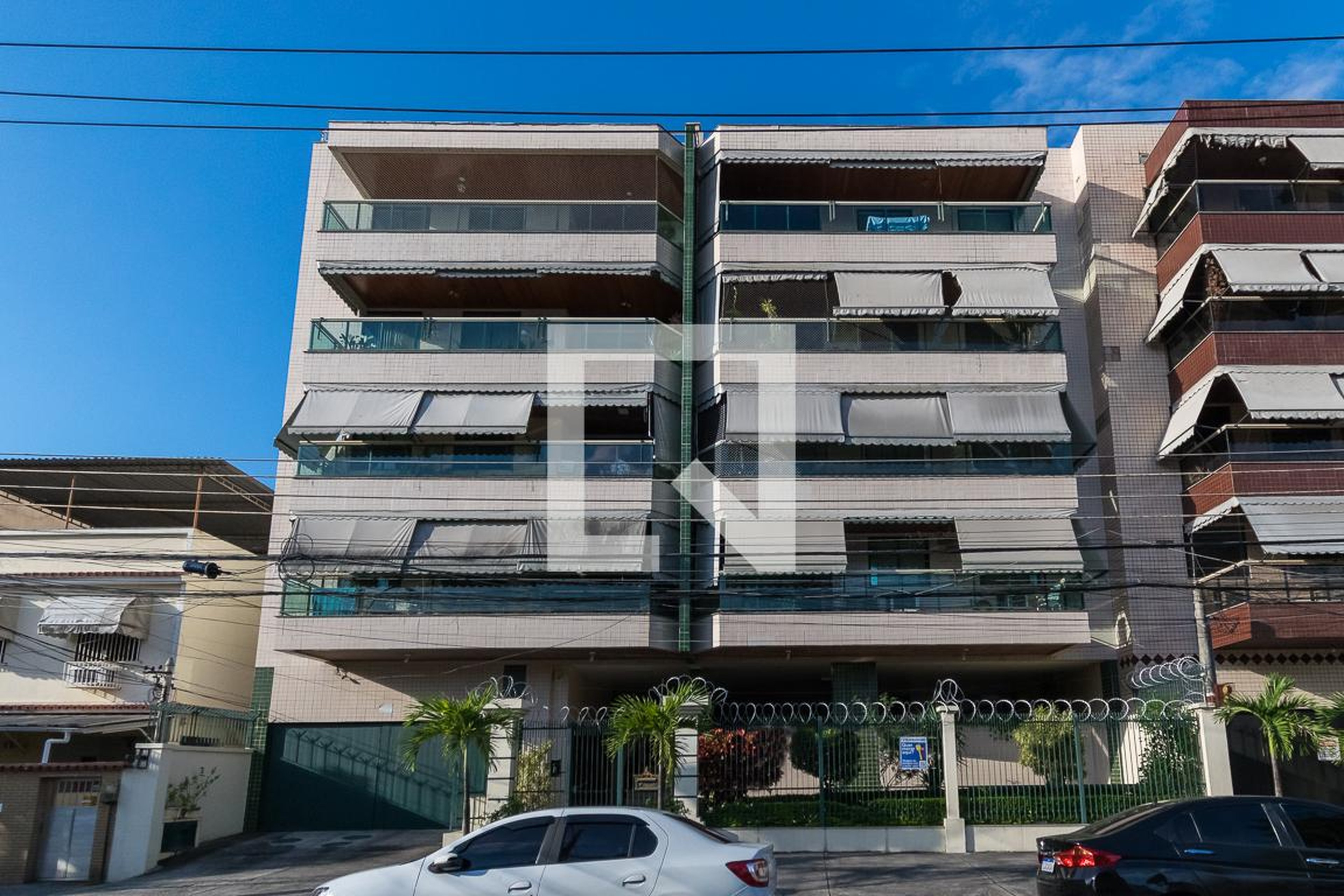 Fachada do Prédio Condomínio em Rua Ápia, 522