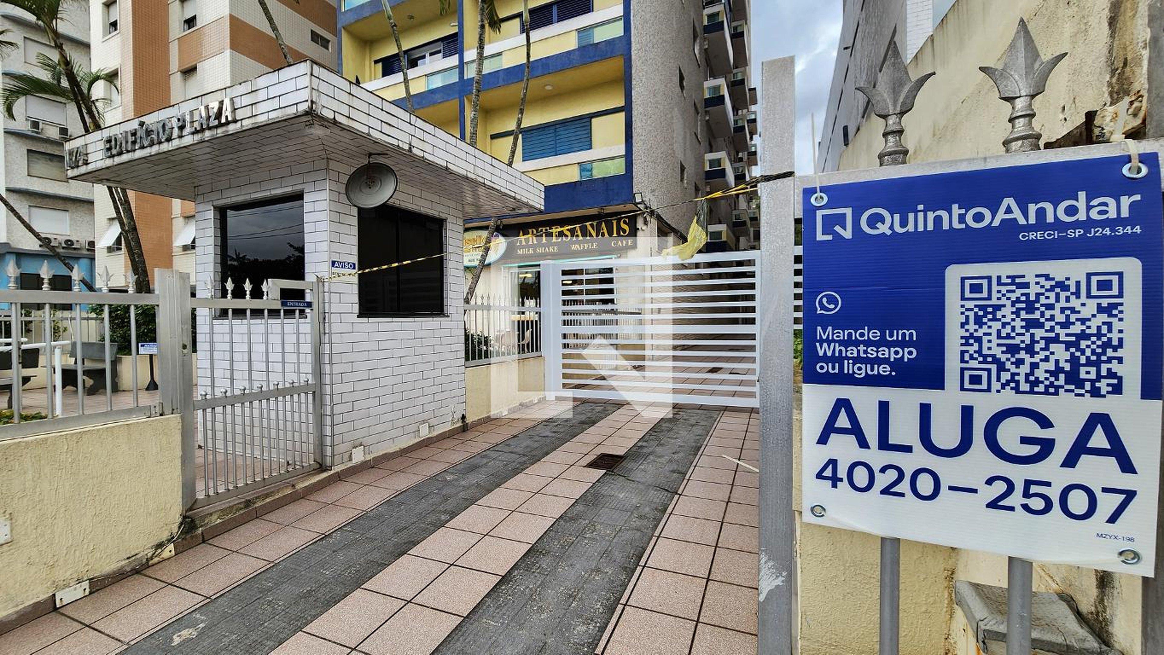 Fachada Condomínio Plaza