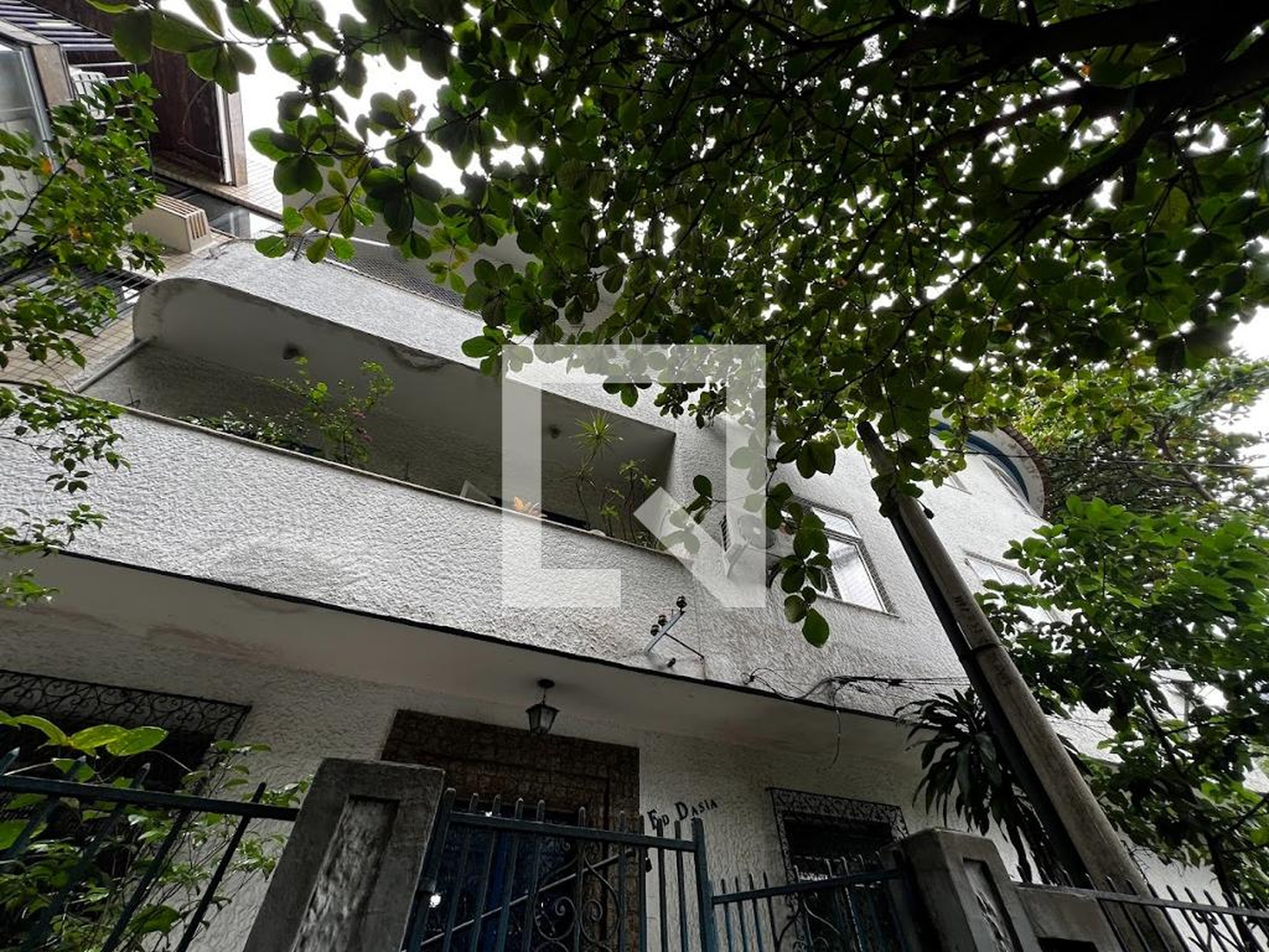 Fachada Condomínio em Avenida Engenheiro Richard, 149