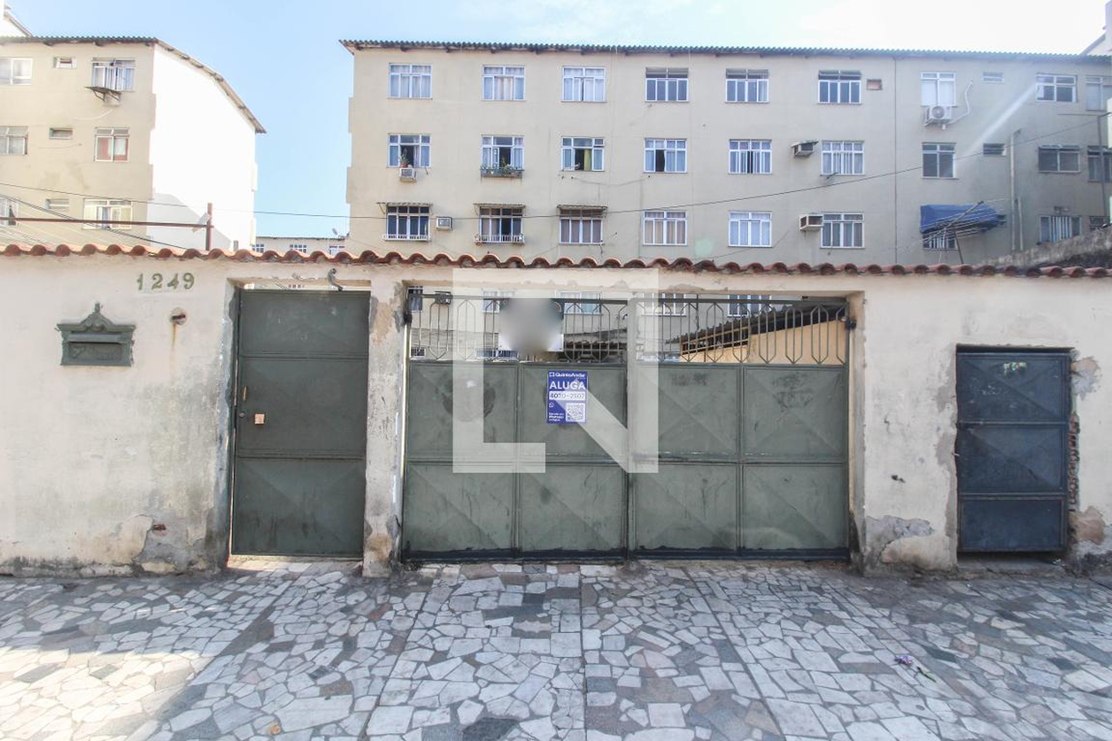 Fachada Condomínio em Rua Otávio Tarquino, 1249