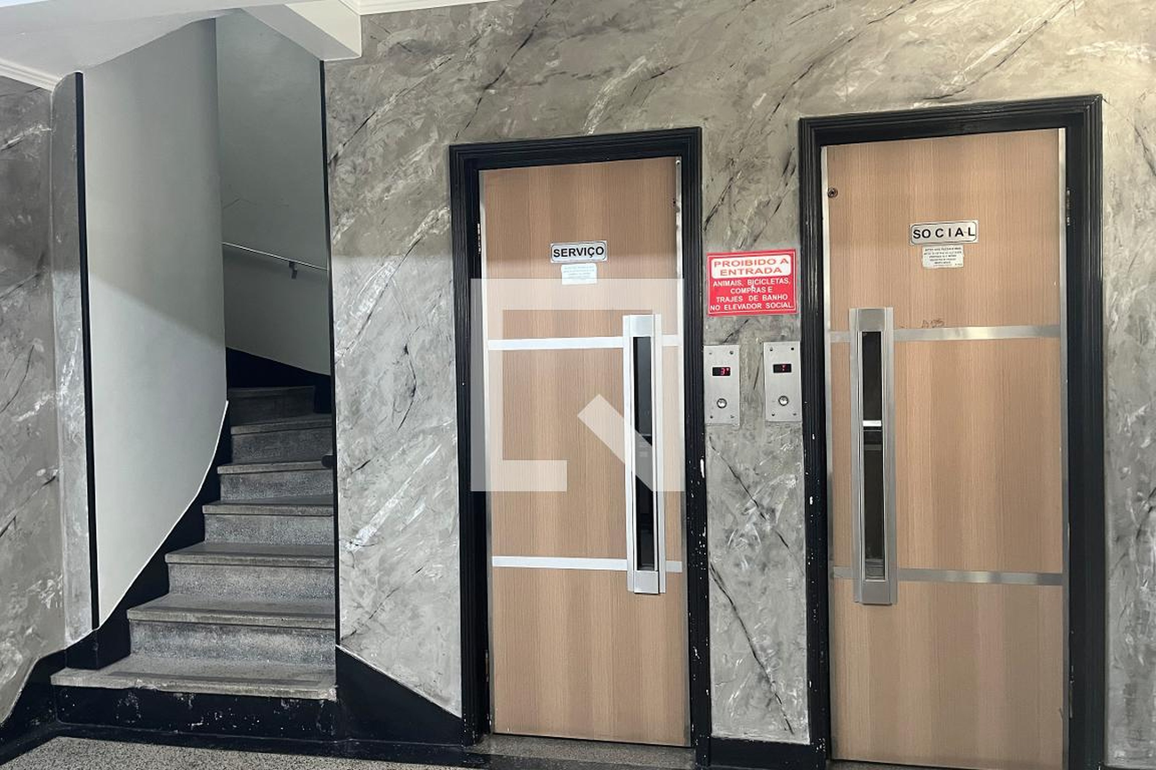 Hall de entrada - Jardim América