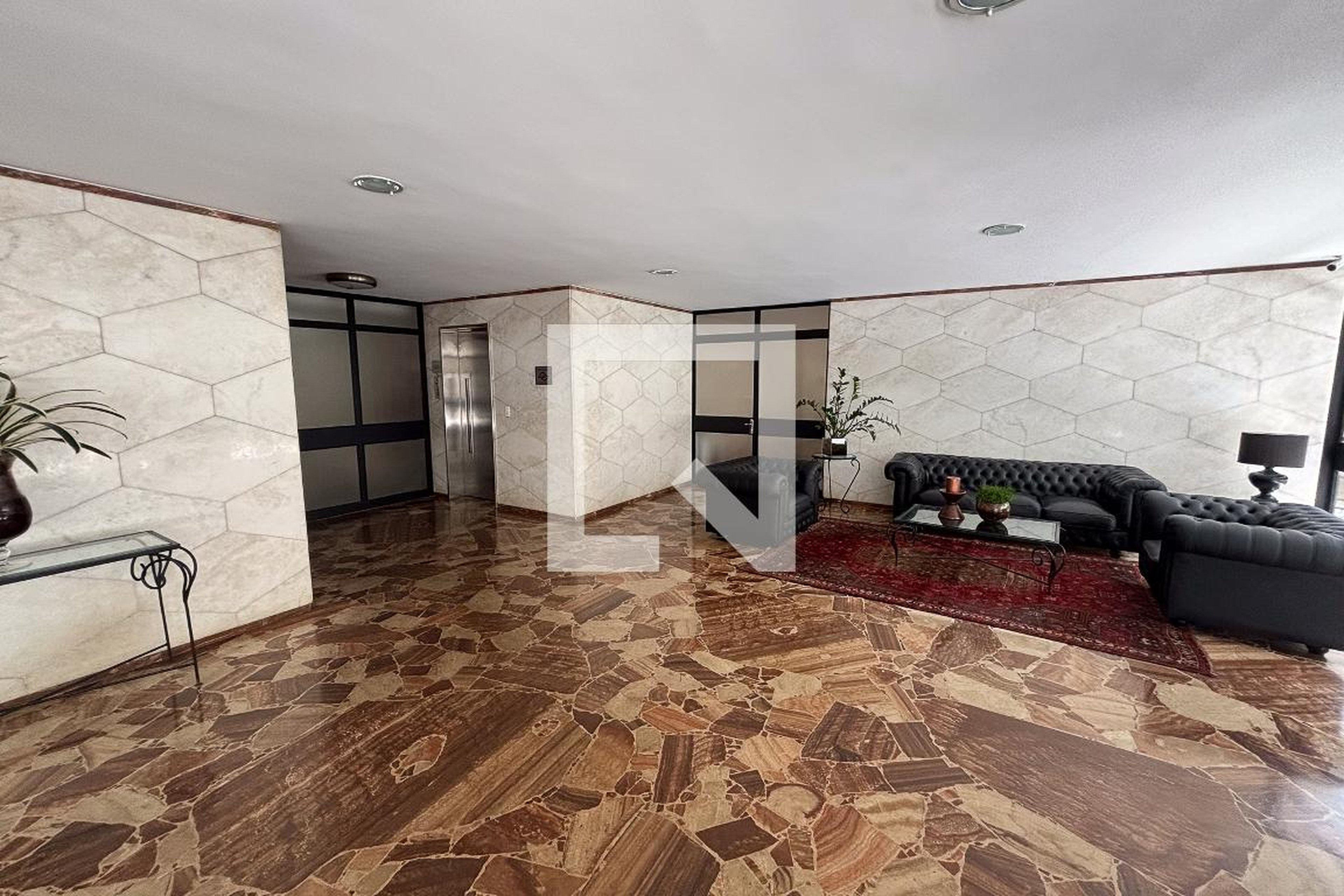 Área comum - Ceci Peri