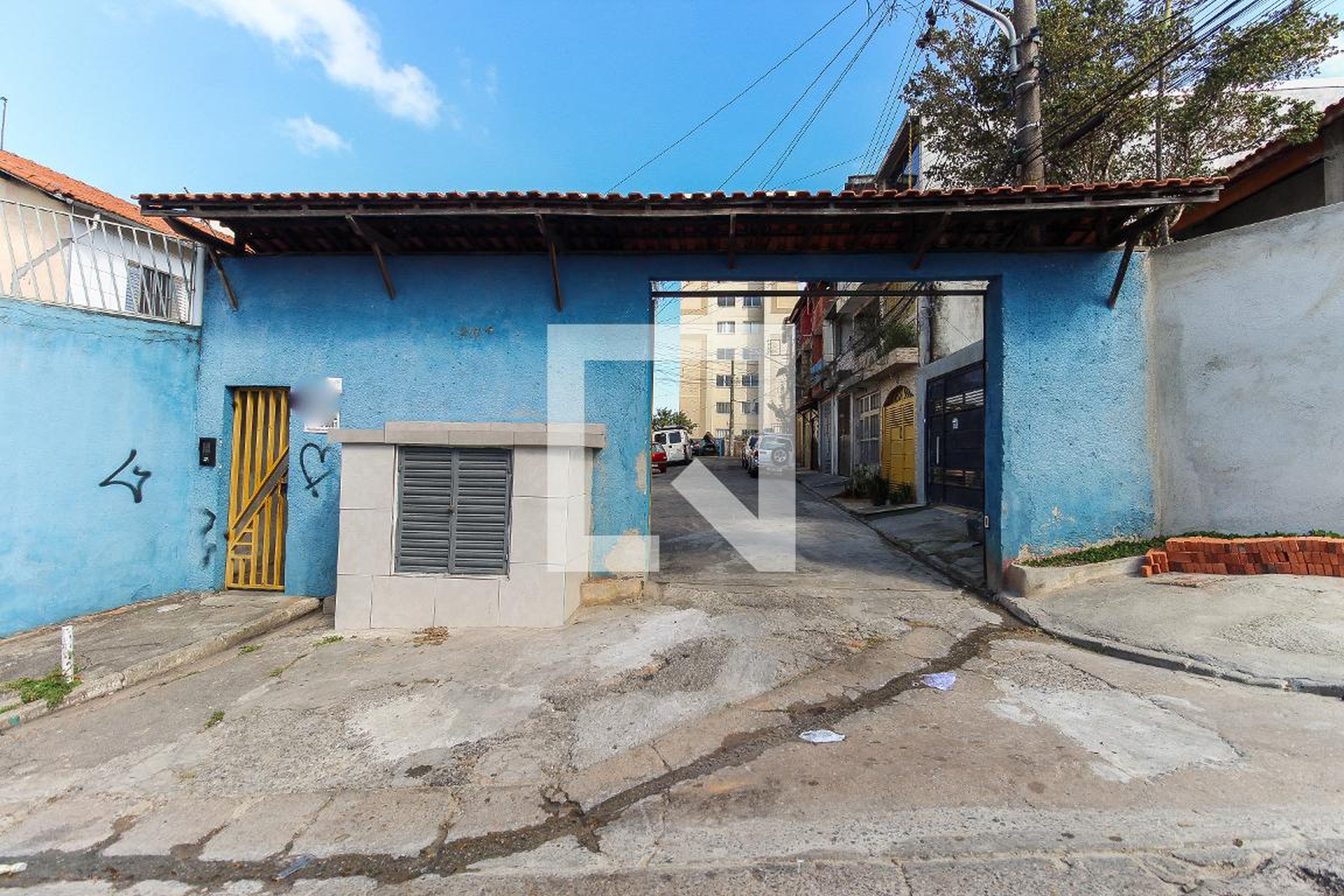 Fachada Condomínio em Rua Estevan de Araújo Almeida, 217