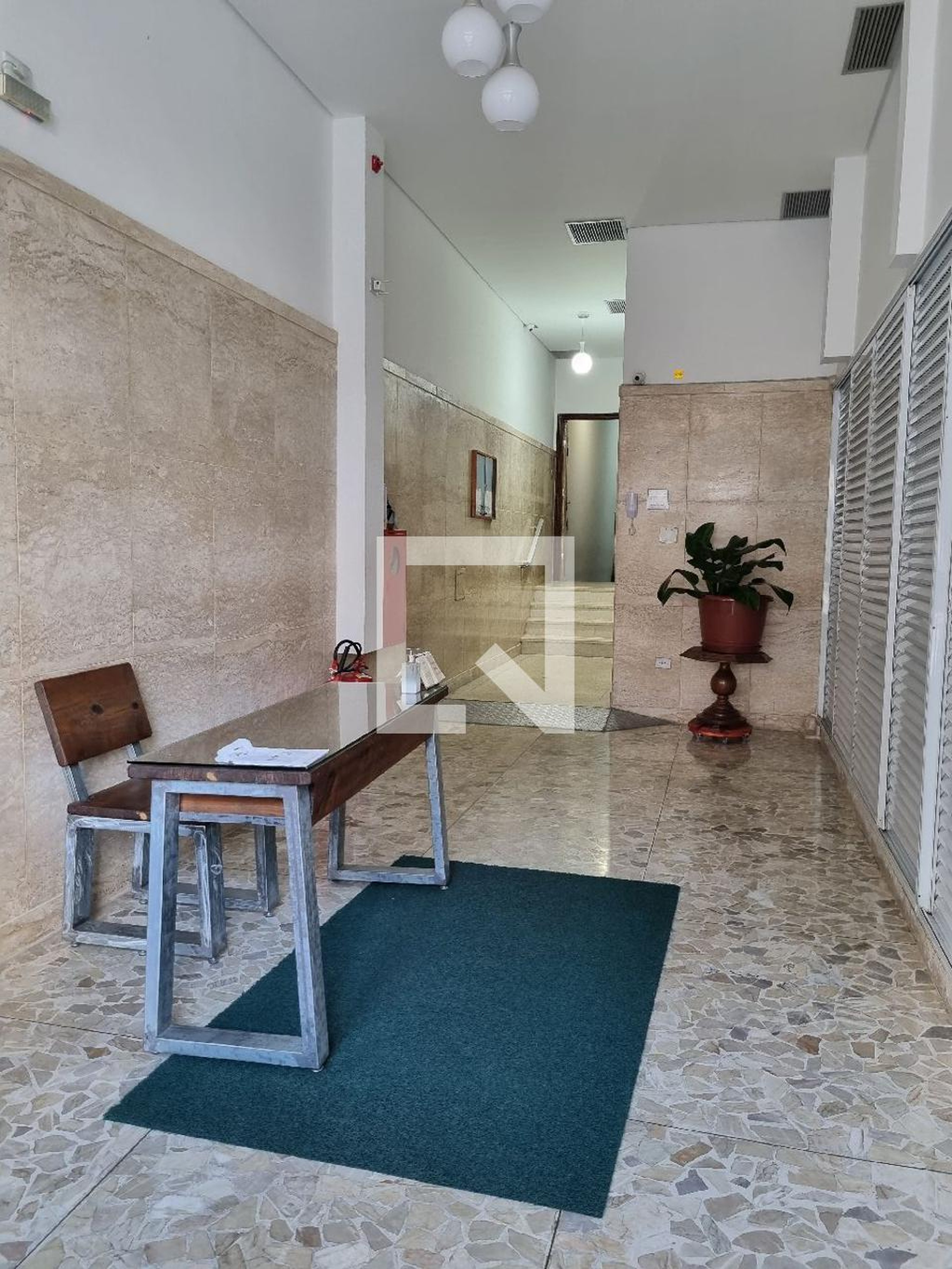 Hall - Edifício Arco-Íris