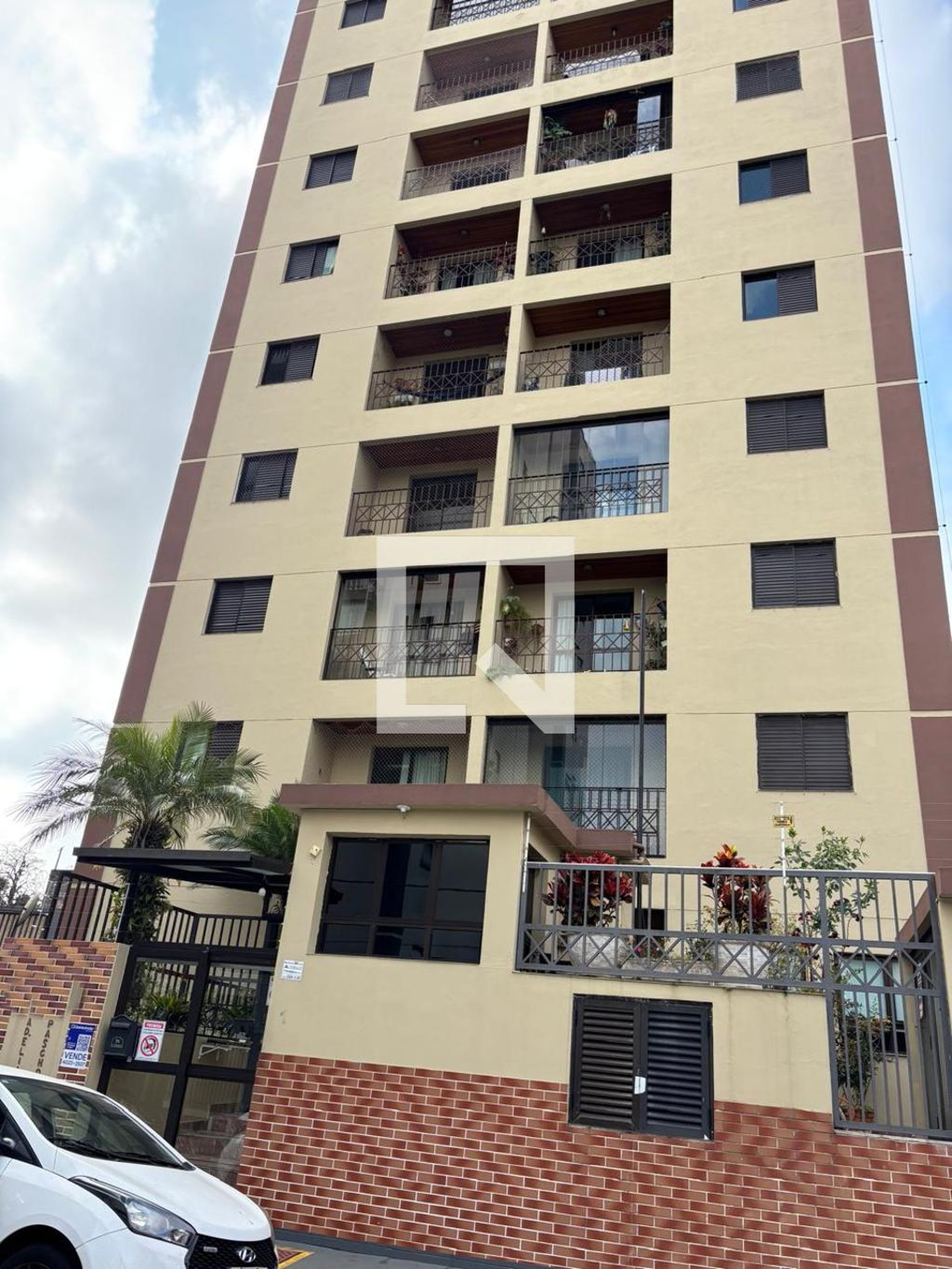 Fachada Condomínio Adelia Paschoal