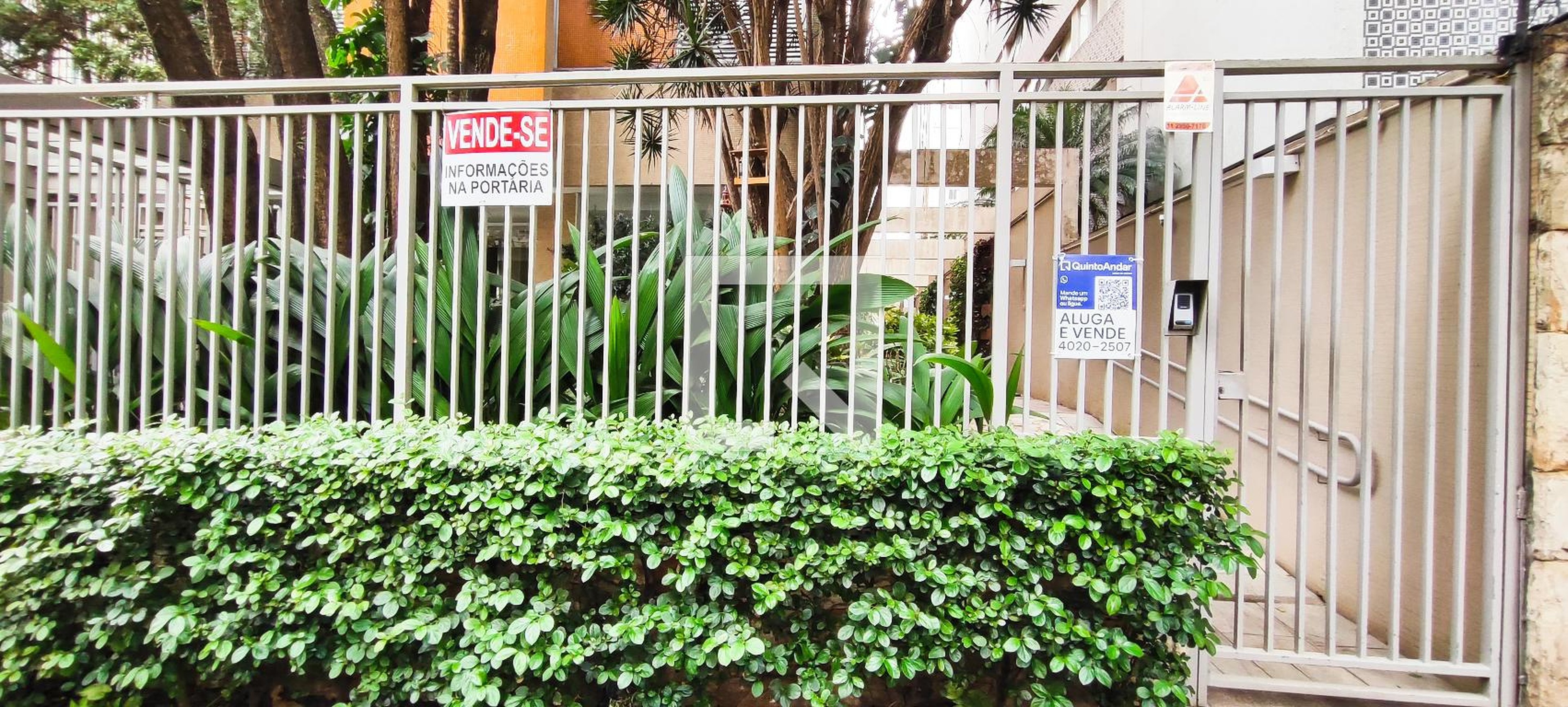 Fachada Condomínio Roberto Capellano