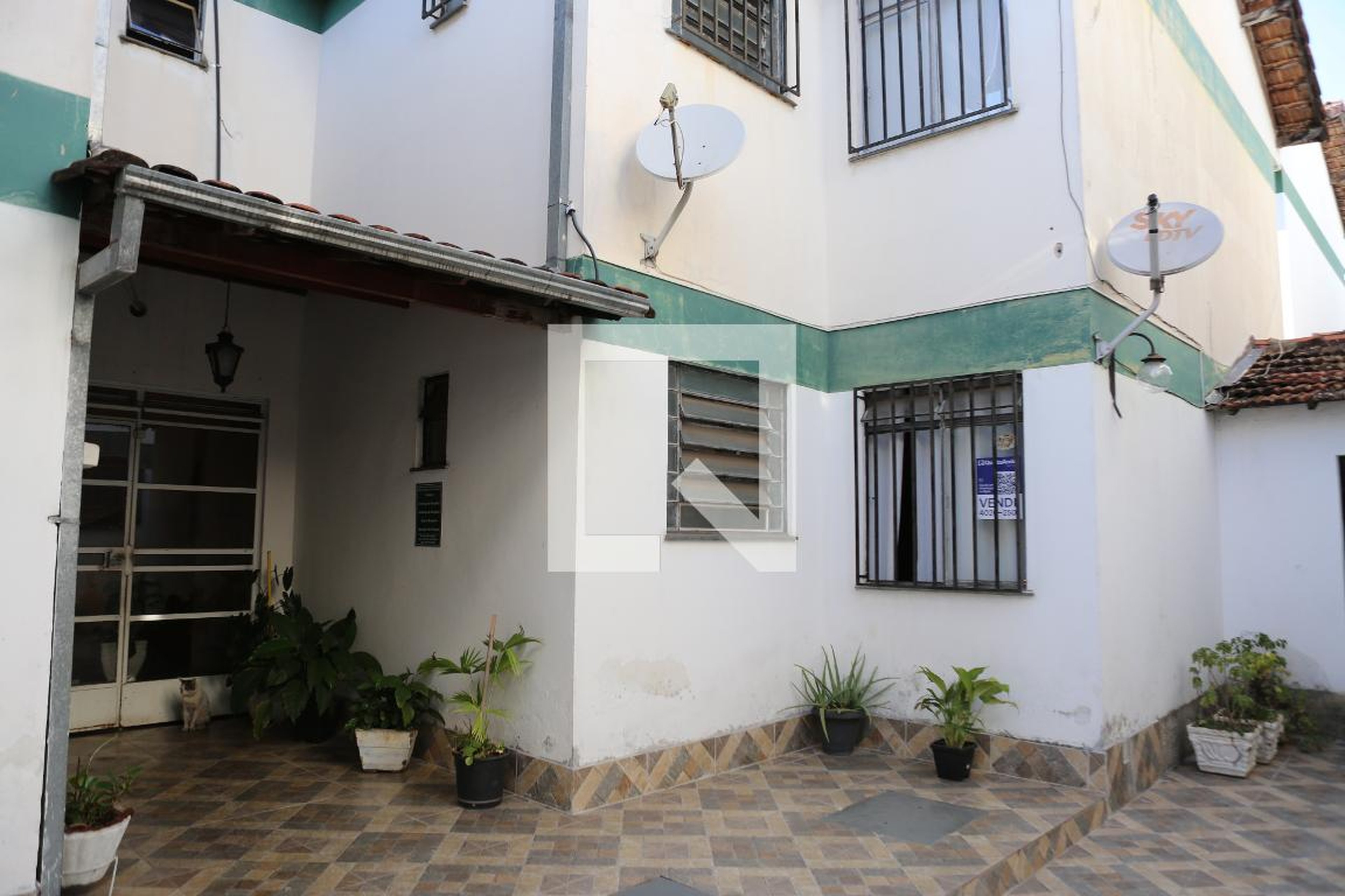 Fachada Condomínio em Rua Cambé, 399