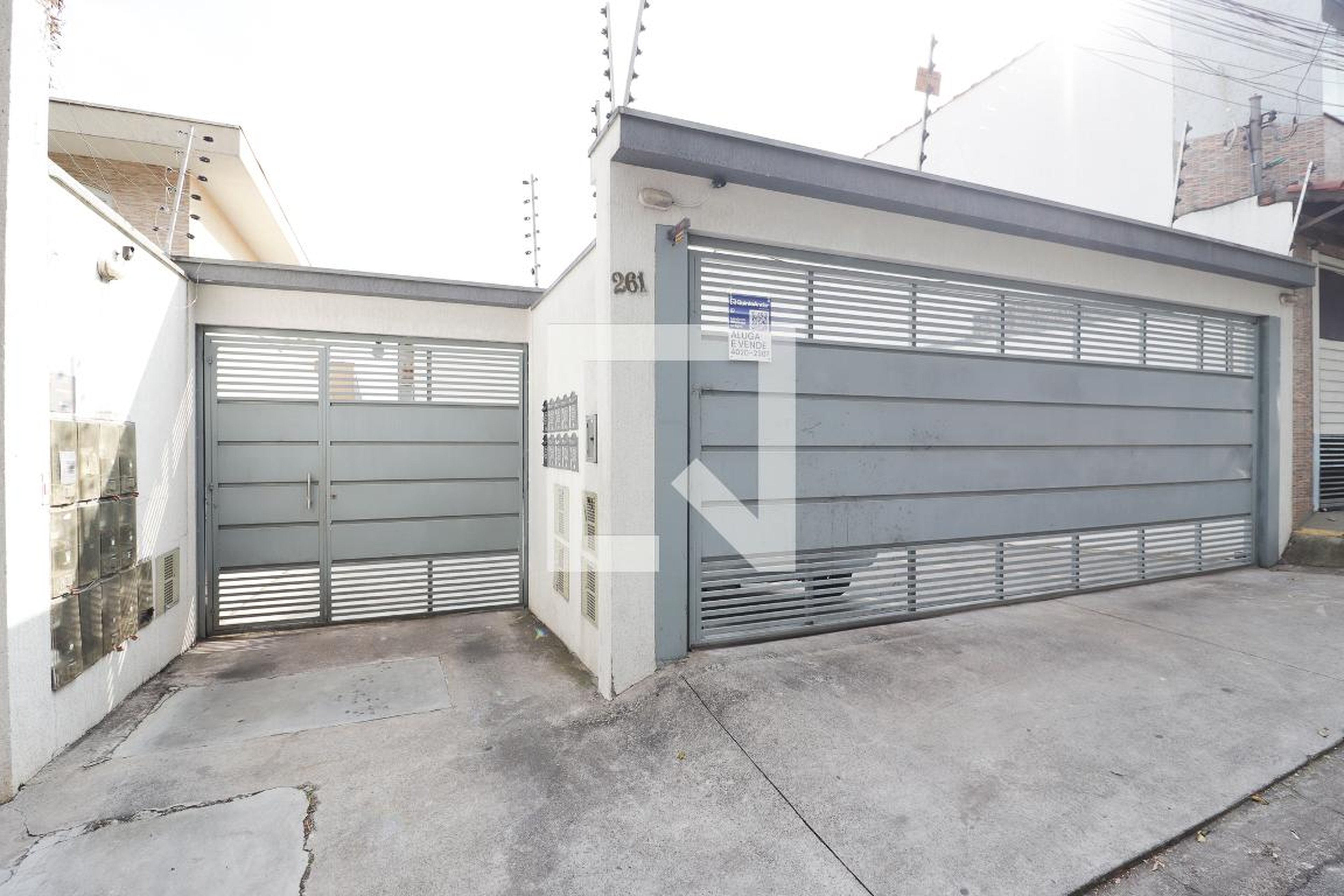 Fachada Condomínio em Rua Borges, 261